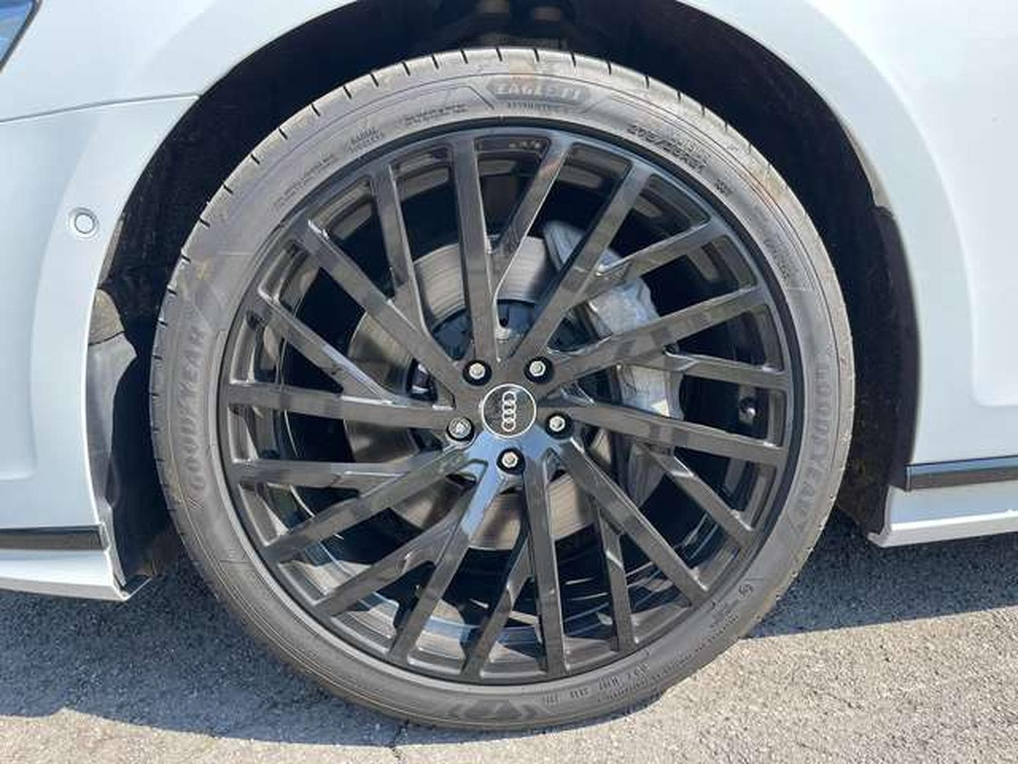 Audi A8 55 TFSI quattro JUSQU'A 36 MOIS DE GARANTIE (2022) - Photo 39