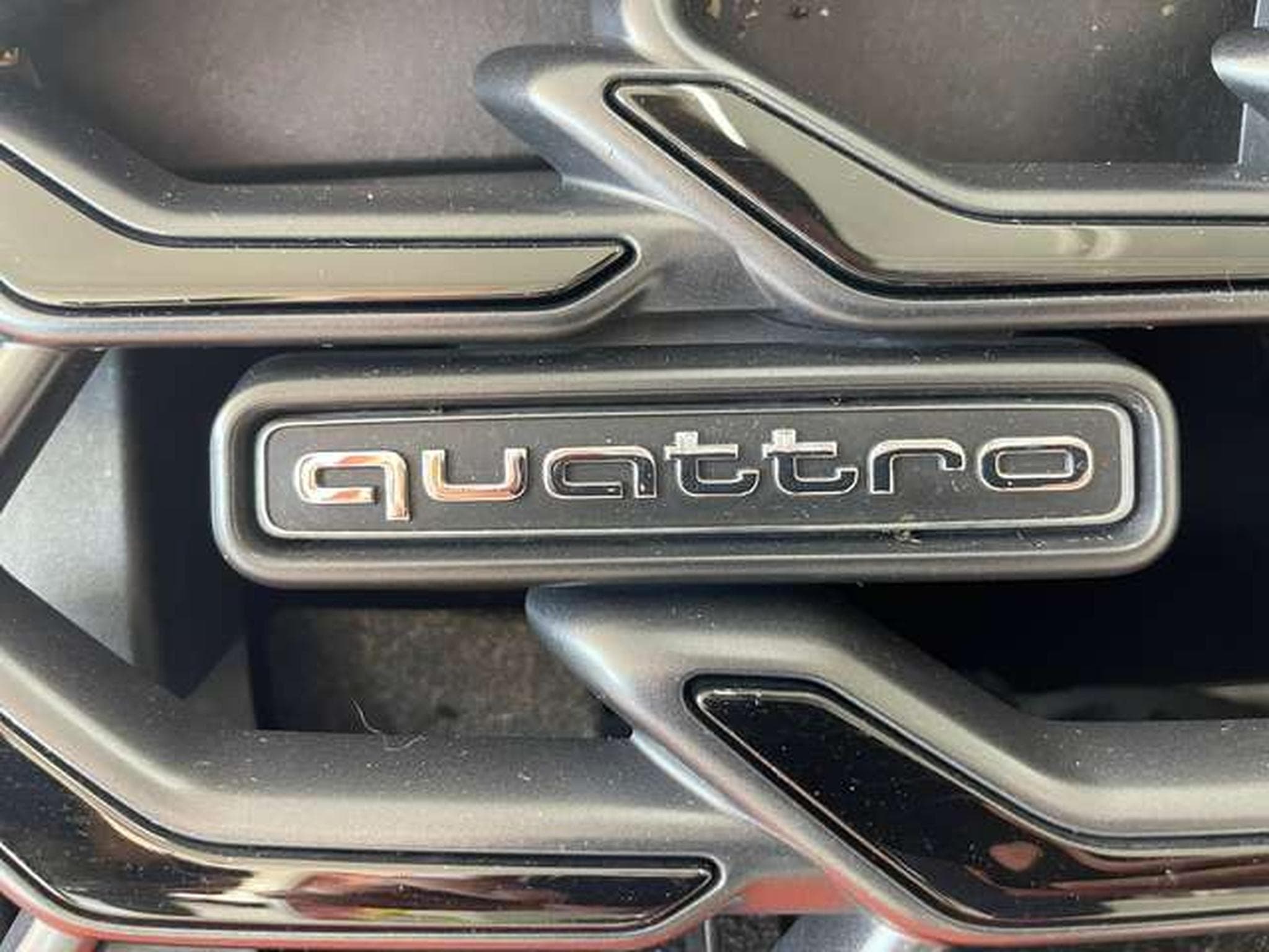 Audi A8 55 TFSI quattro JUSQU'A 36 MOIS DE GARANTIE (2022) - Photo 43
