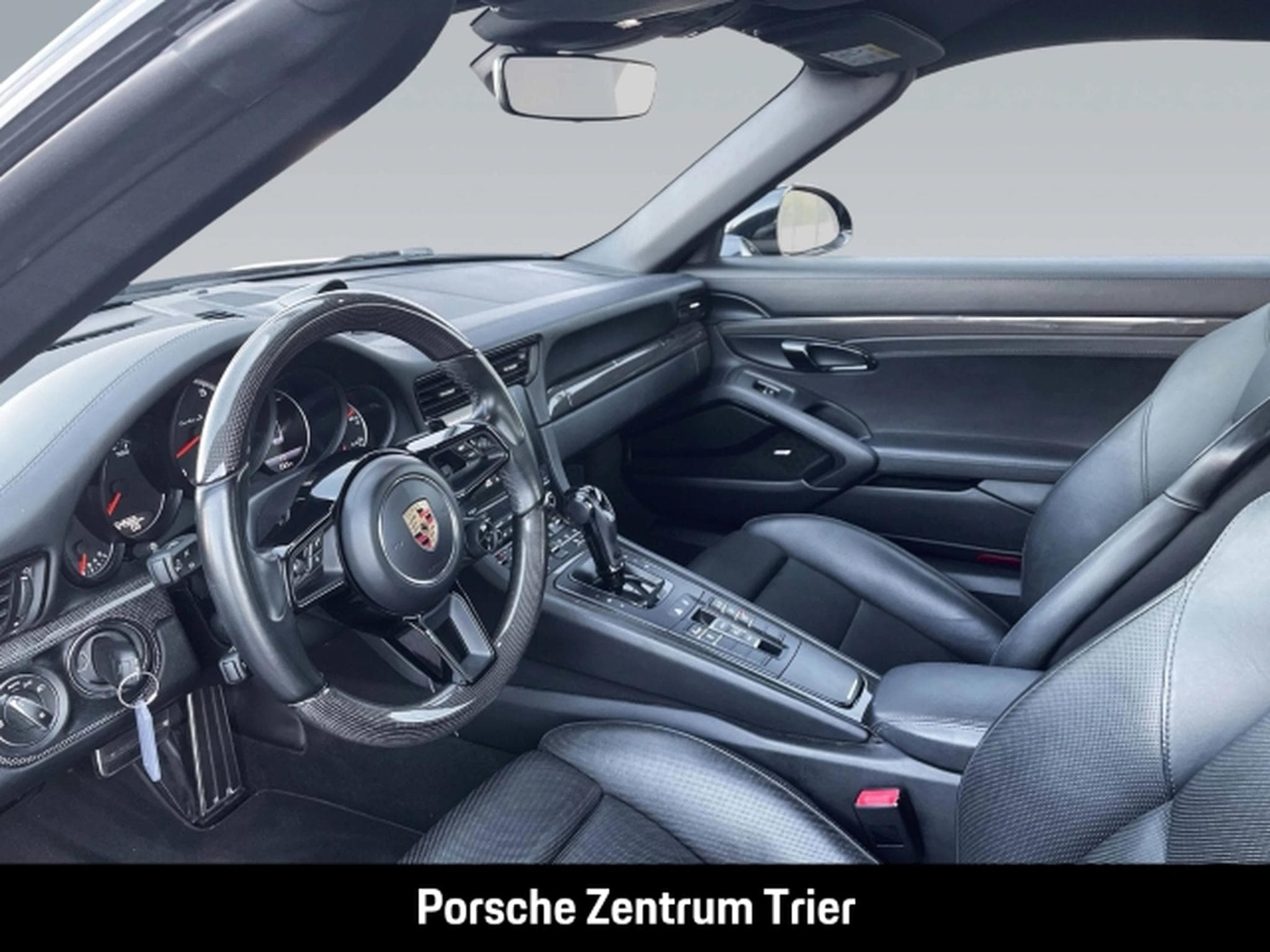 Porsche 991 -2 (911) Turbo S Cabriolet (2016) - Photo 14