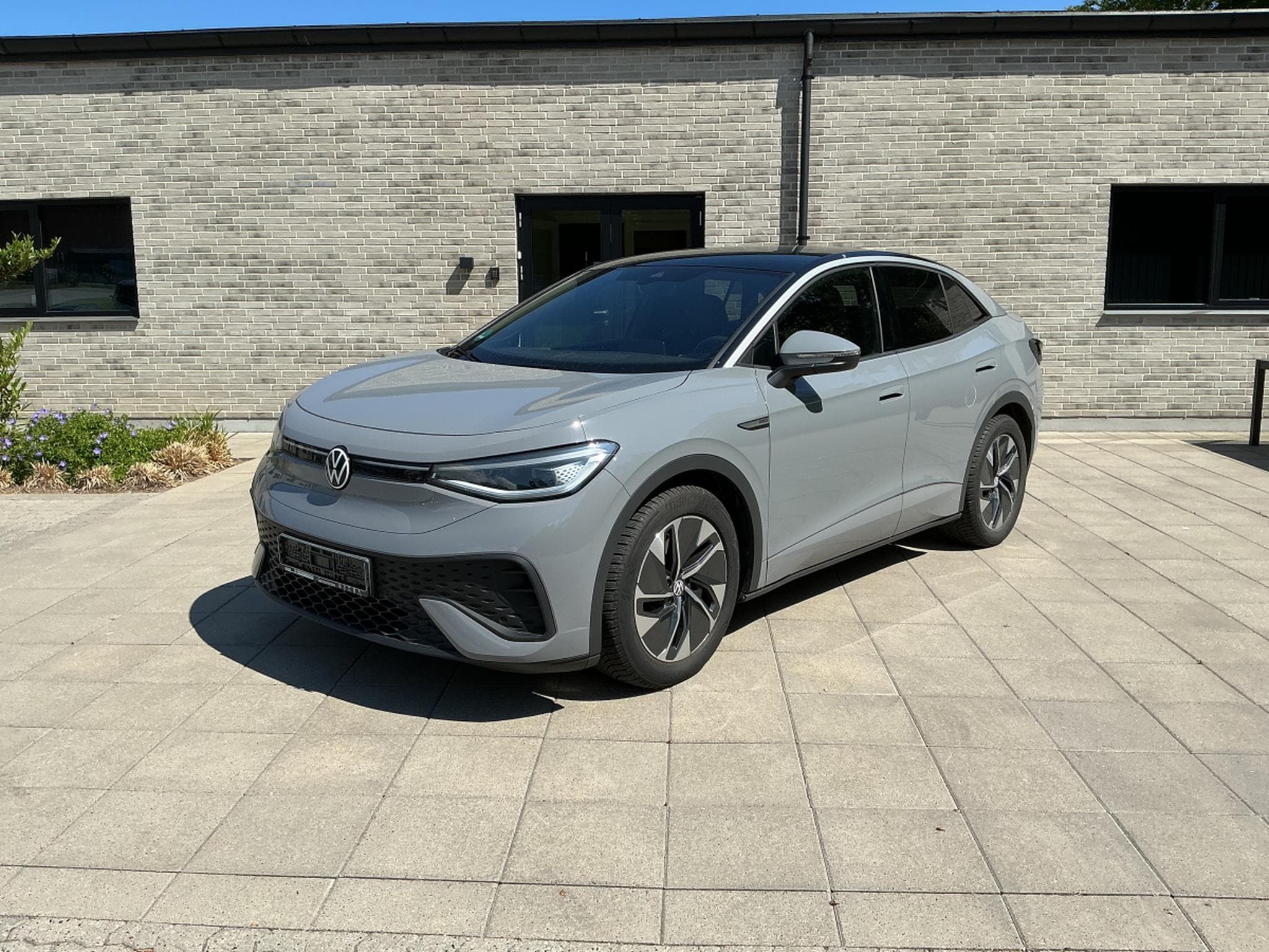 VW ID.5 Pro (2024) - Photo 1