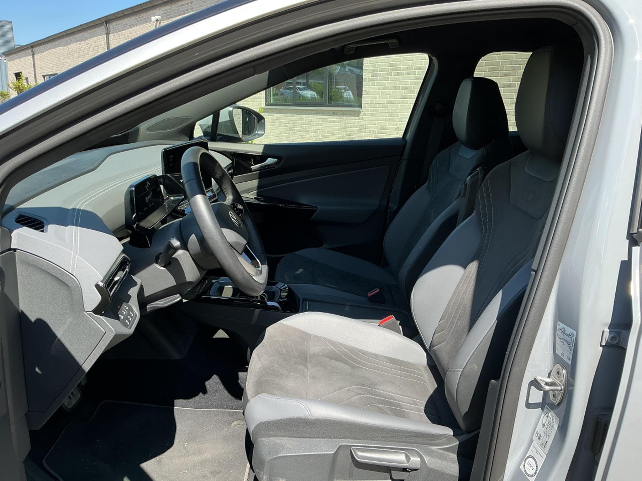 VW ID.5 Pro (2024) - Photo 5
