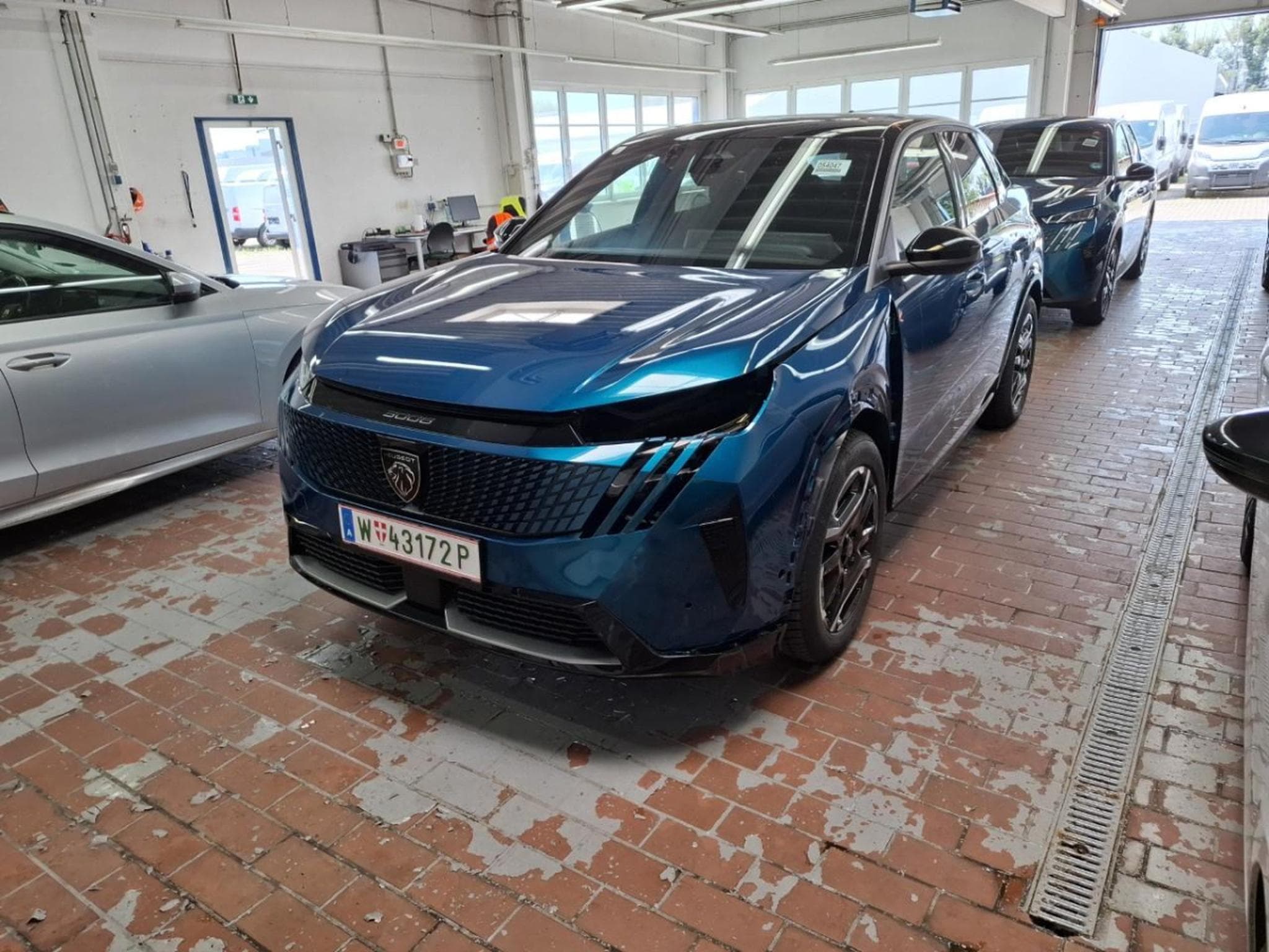 Peugeot 3008 GT (2024) - Photo 1