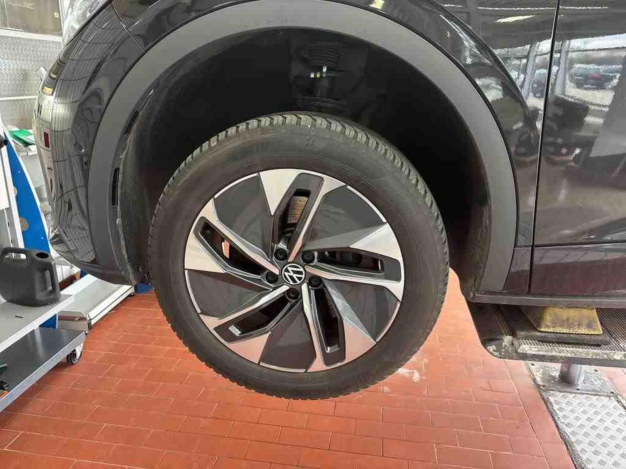 VW ID.5 Pro Performance (2023) - Photo 16