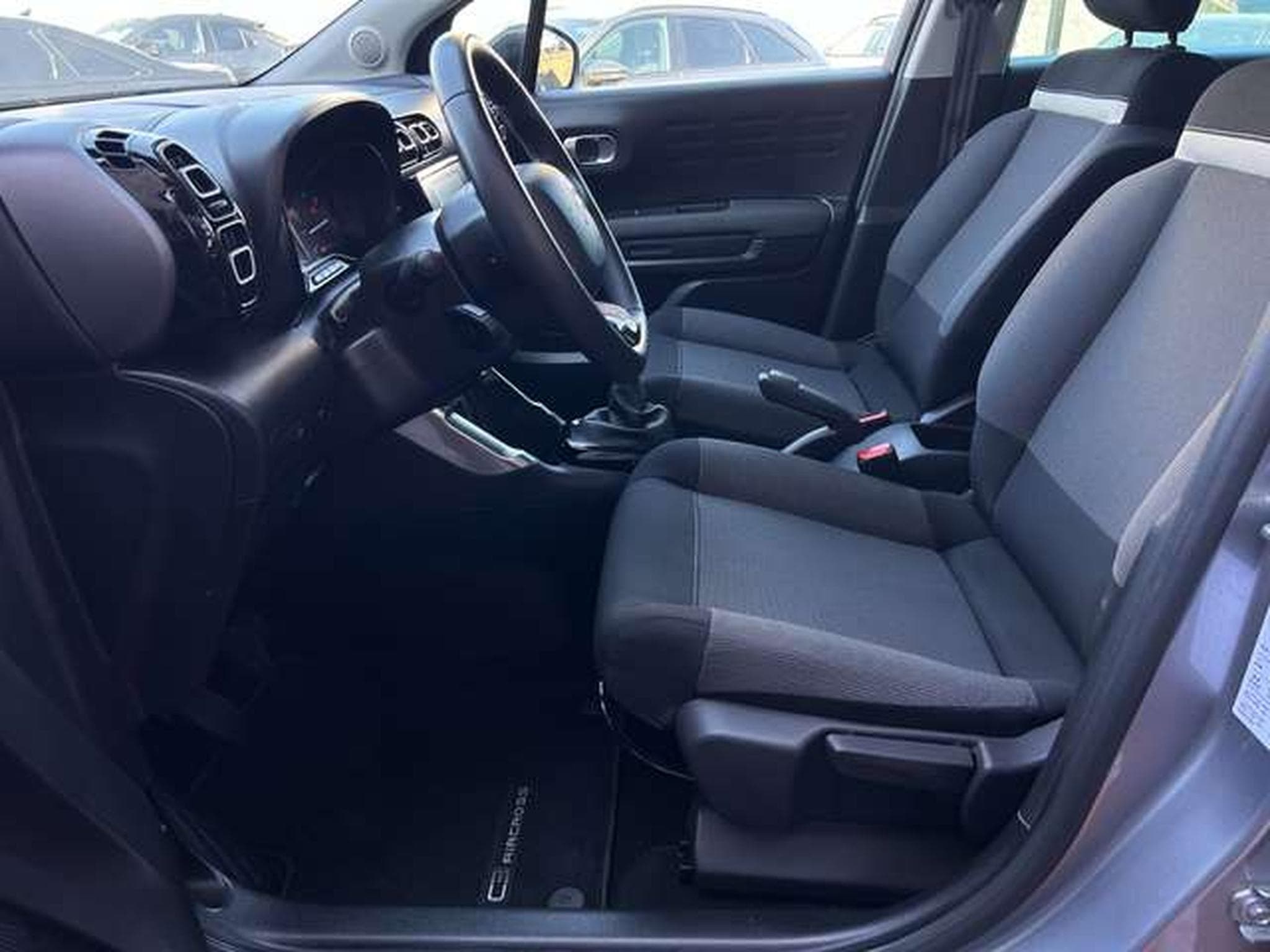 Citroen C3 Aircross 1.5 HDI 110 Feel (2024) - Photo 13