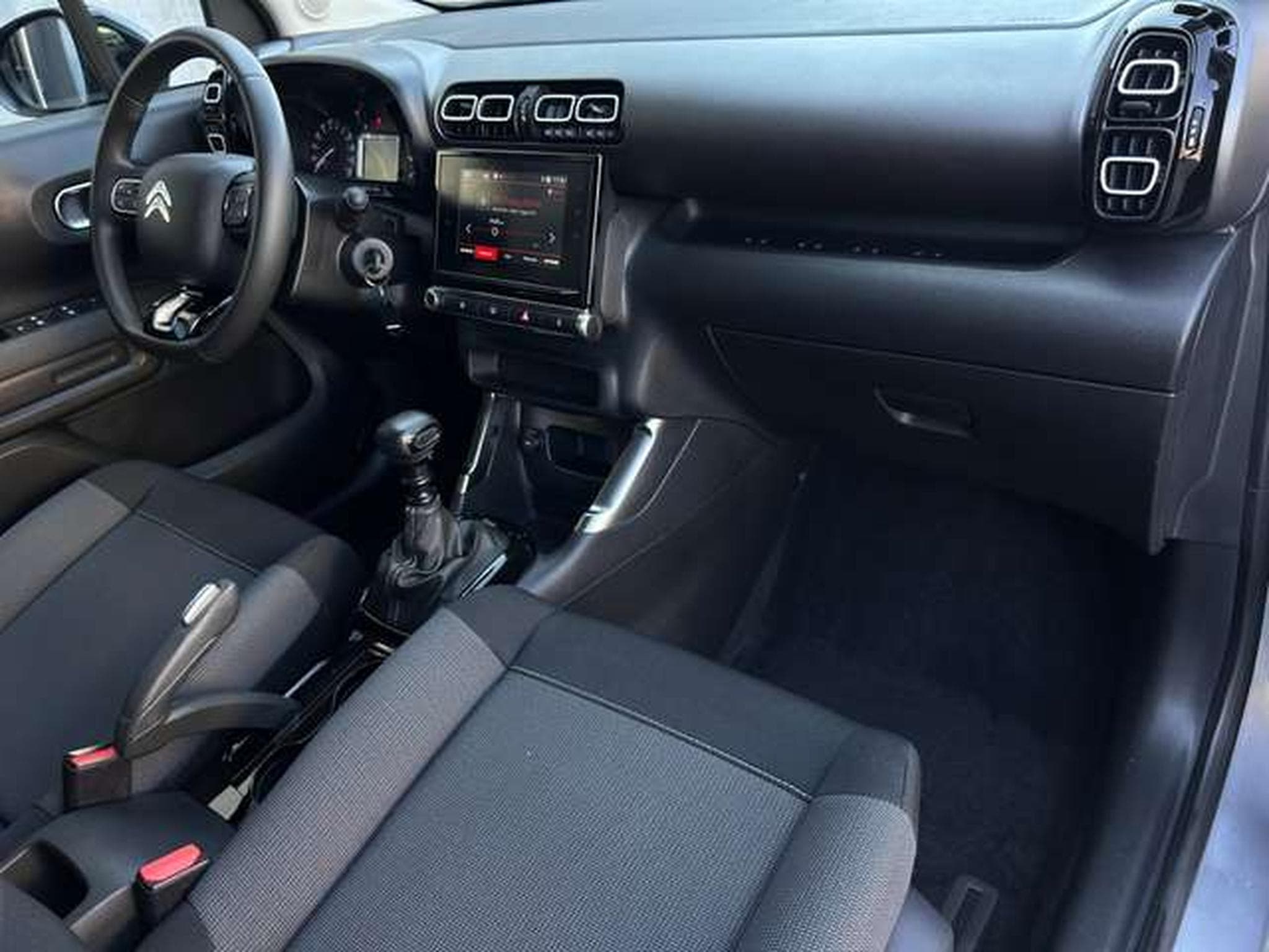 Citroen C3 Aircross 1.5 HDI 110 Feel (2024) - Photo 15