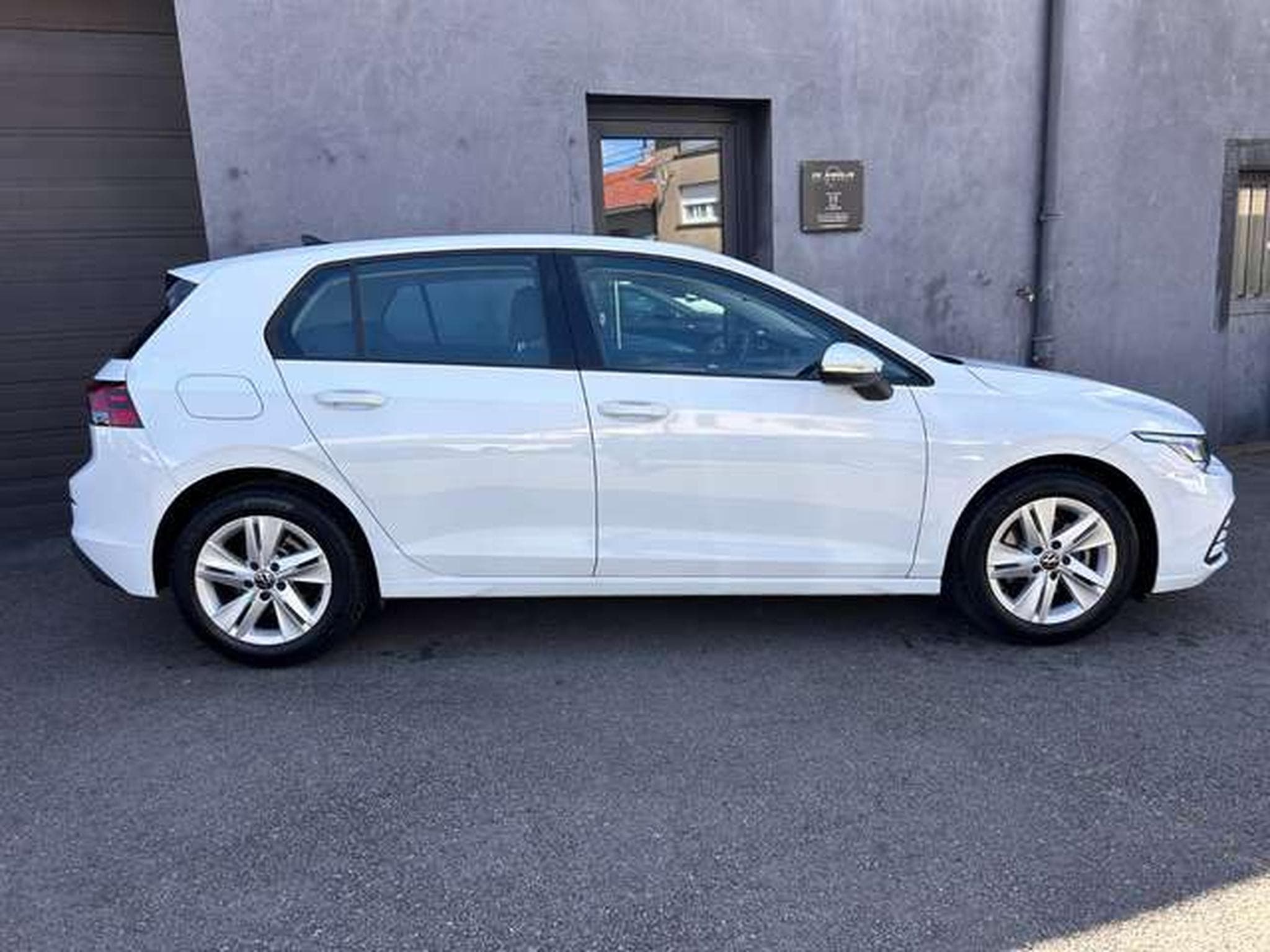 VW Golf 1.0 TSI 110 LIFE (2023) - Photo 10
