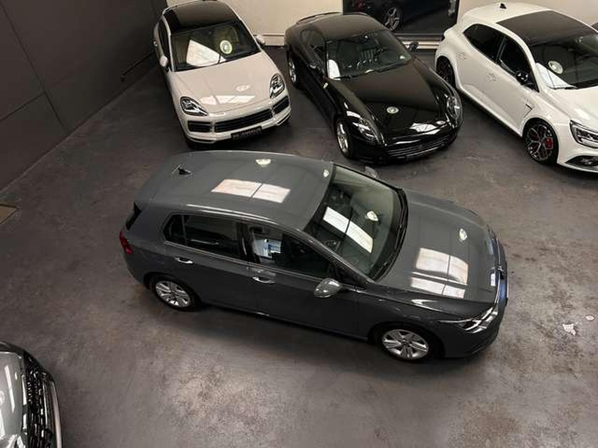 VW Golf 2.0 TDI 116 LIFE (2022) - Photo 2