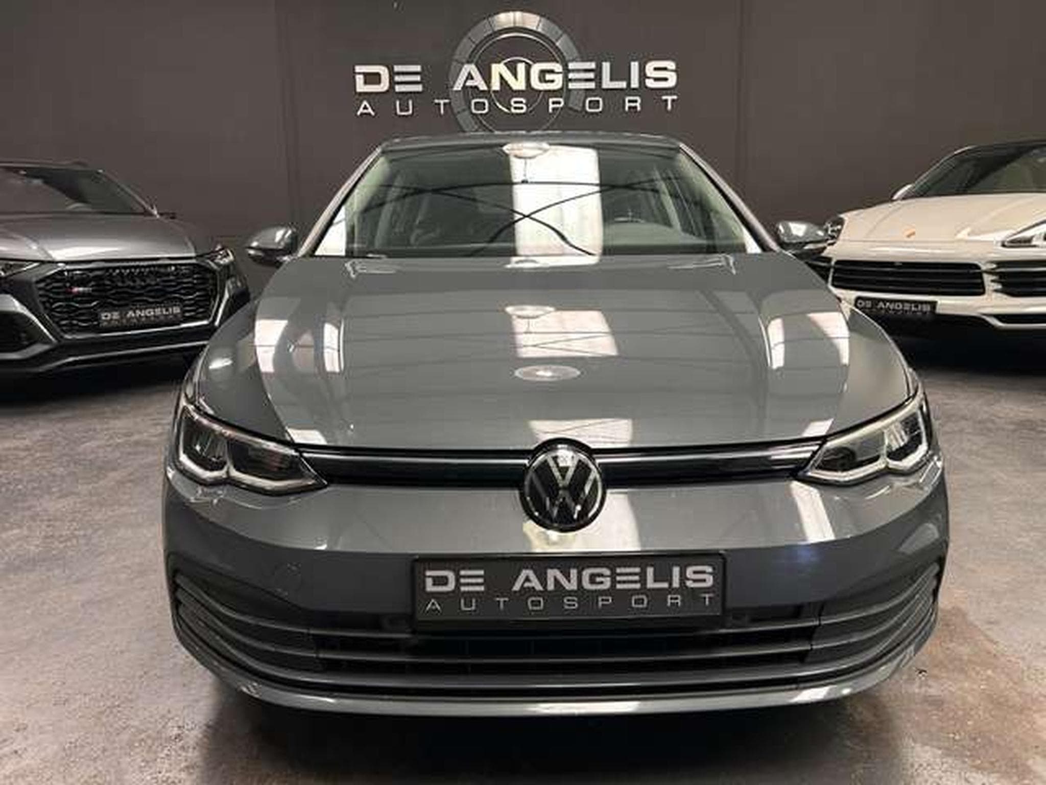 VW Golf 2.0 TDI 116 LIFE (2022) - Photo 4