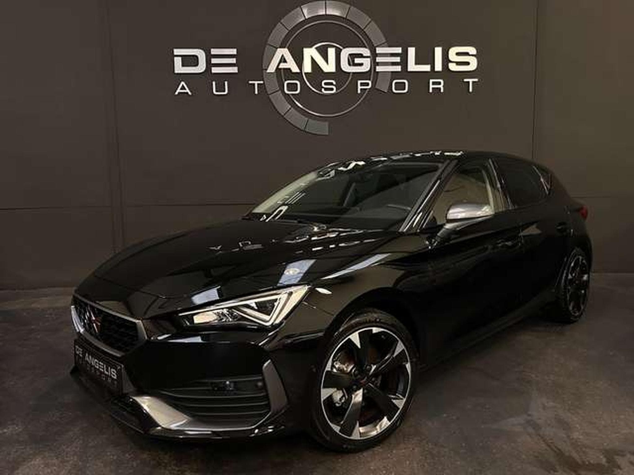 CUPRA Leon 1.5 ETSI 150 V DSG (2024) - Photo 1