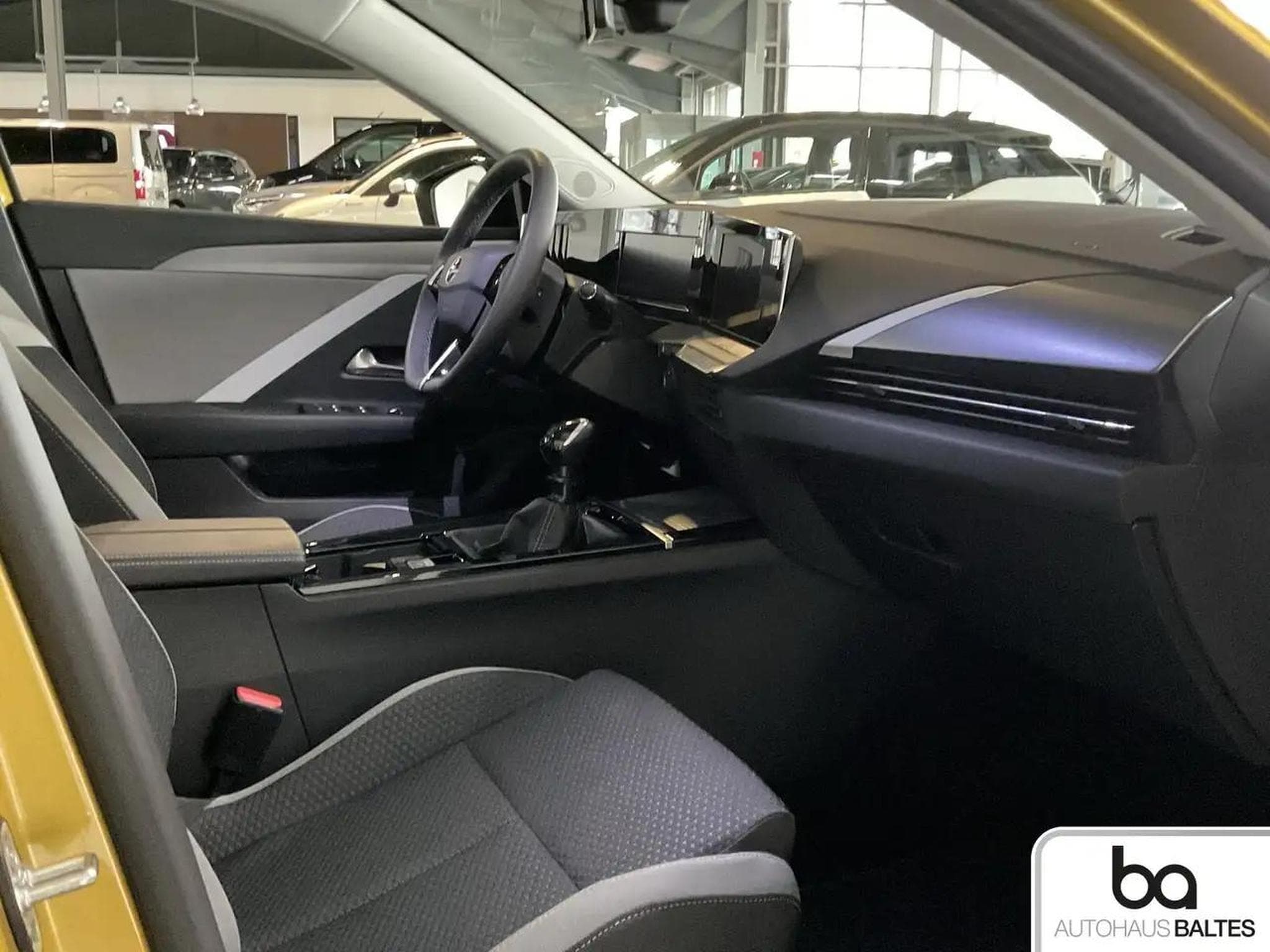 Opel Astra (2024) - Foto 6