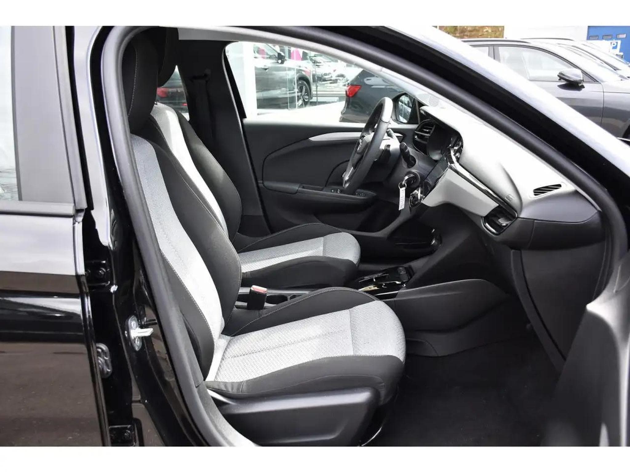 Opel Corsa (2025) - Foto 6