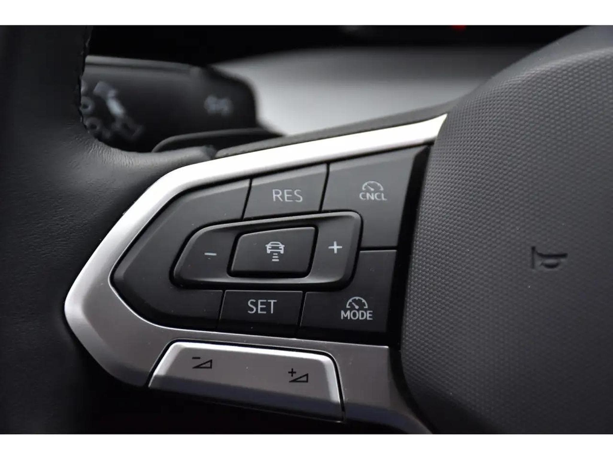 VW Golf (2025) - Foto 19