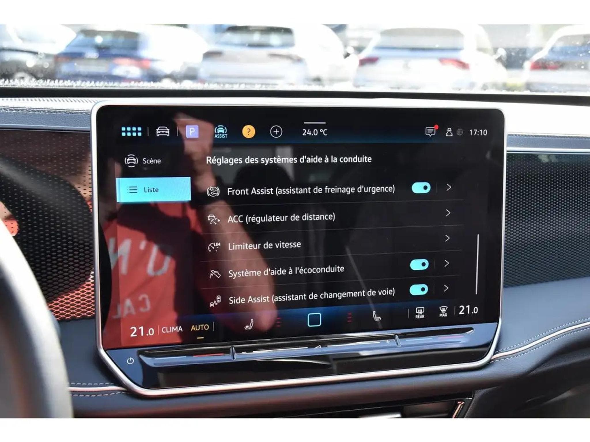 VW Passat (2025) - Foto 14