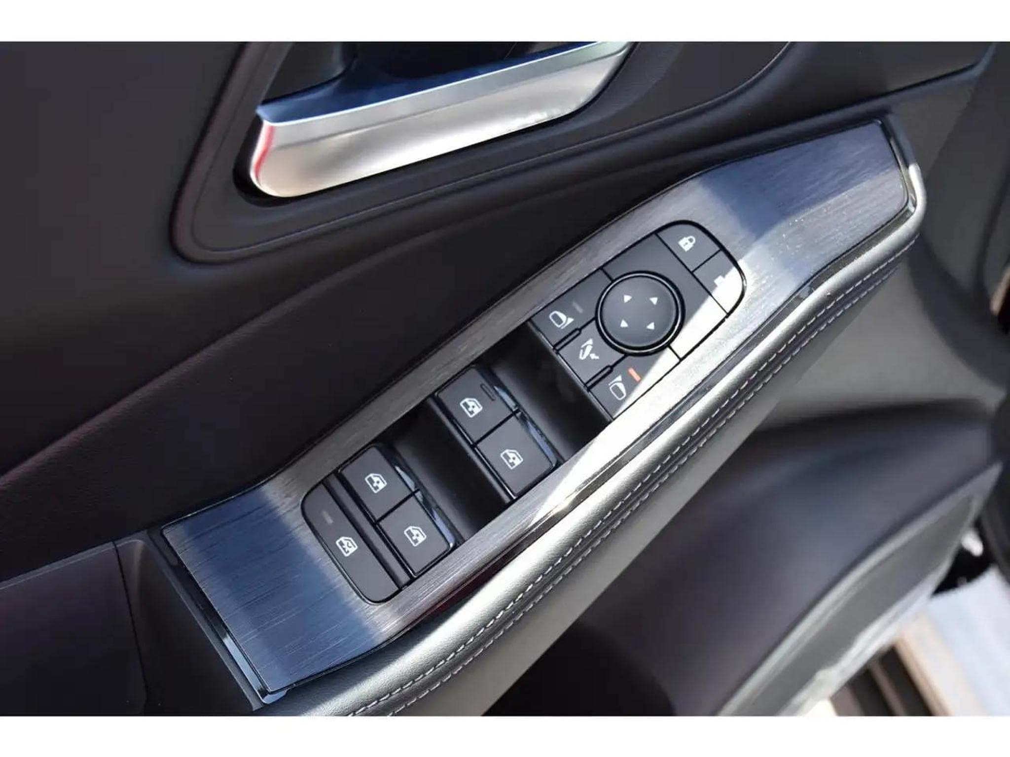 Nissan X-Trail (2026) - Photo 15