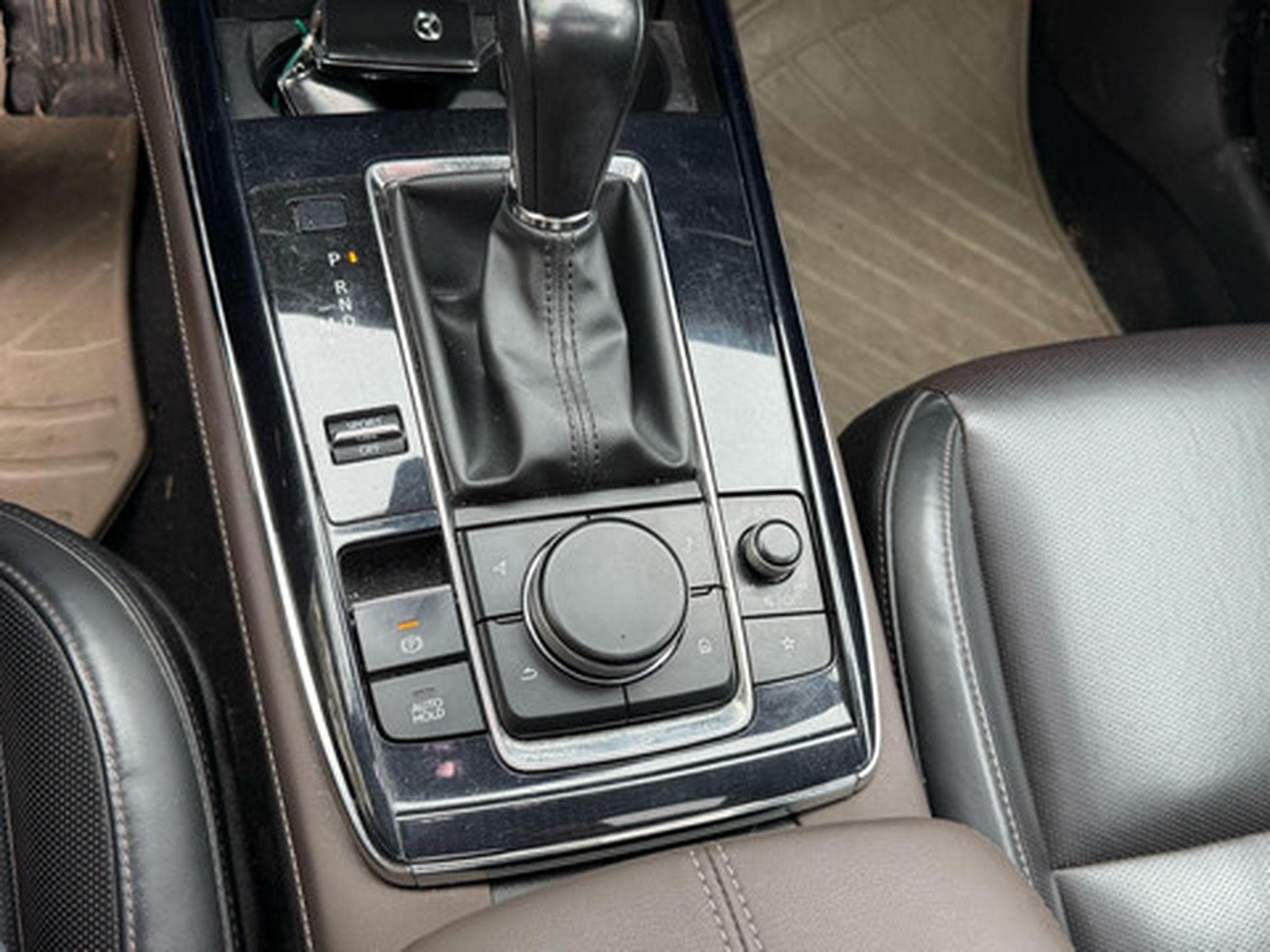 Mazda CX-30 2.0 e-Skyactiv X 137kW 4WD AT Skycruise (2020) - Photo 8