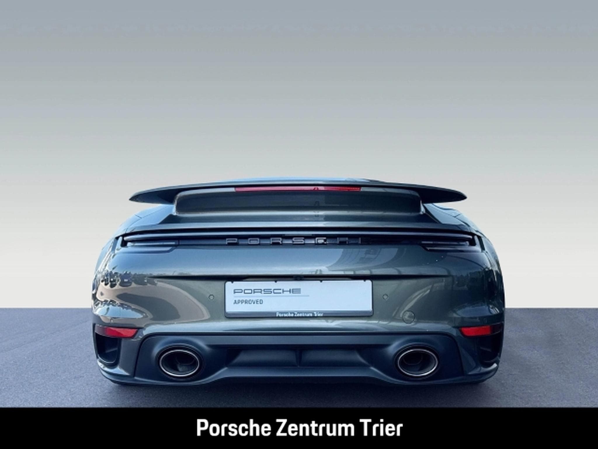 Porsche 992 (911) Turbo Cabriolet (2023) - Photo 7