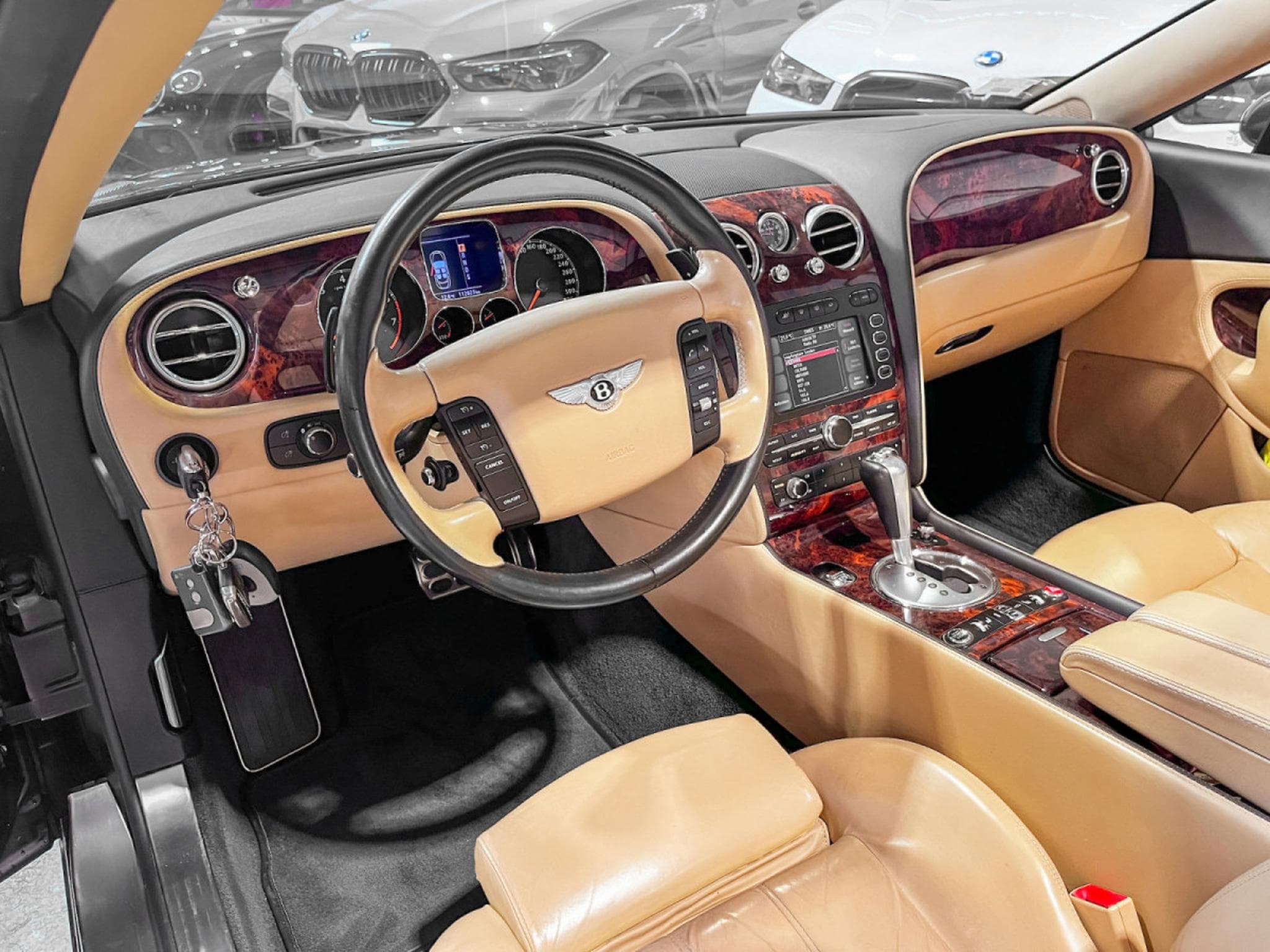 Bentley Continental GT Bentley Continental GTC - Cabrio 6.0W12 (2007) - Photo 15