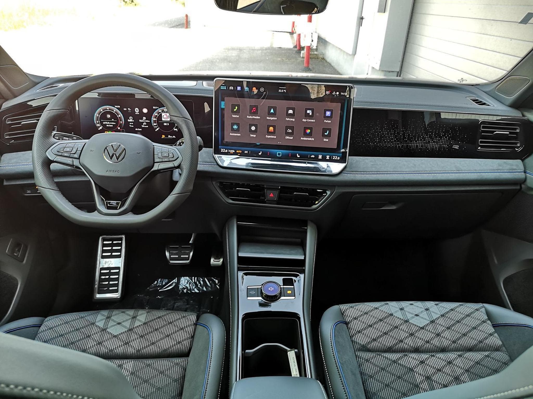 VW Tiguan 2.0 TSI 195 kW 4Motion R-Line 195 (2026) - Foto 7