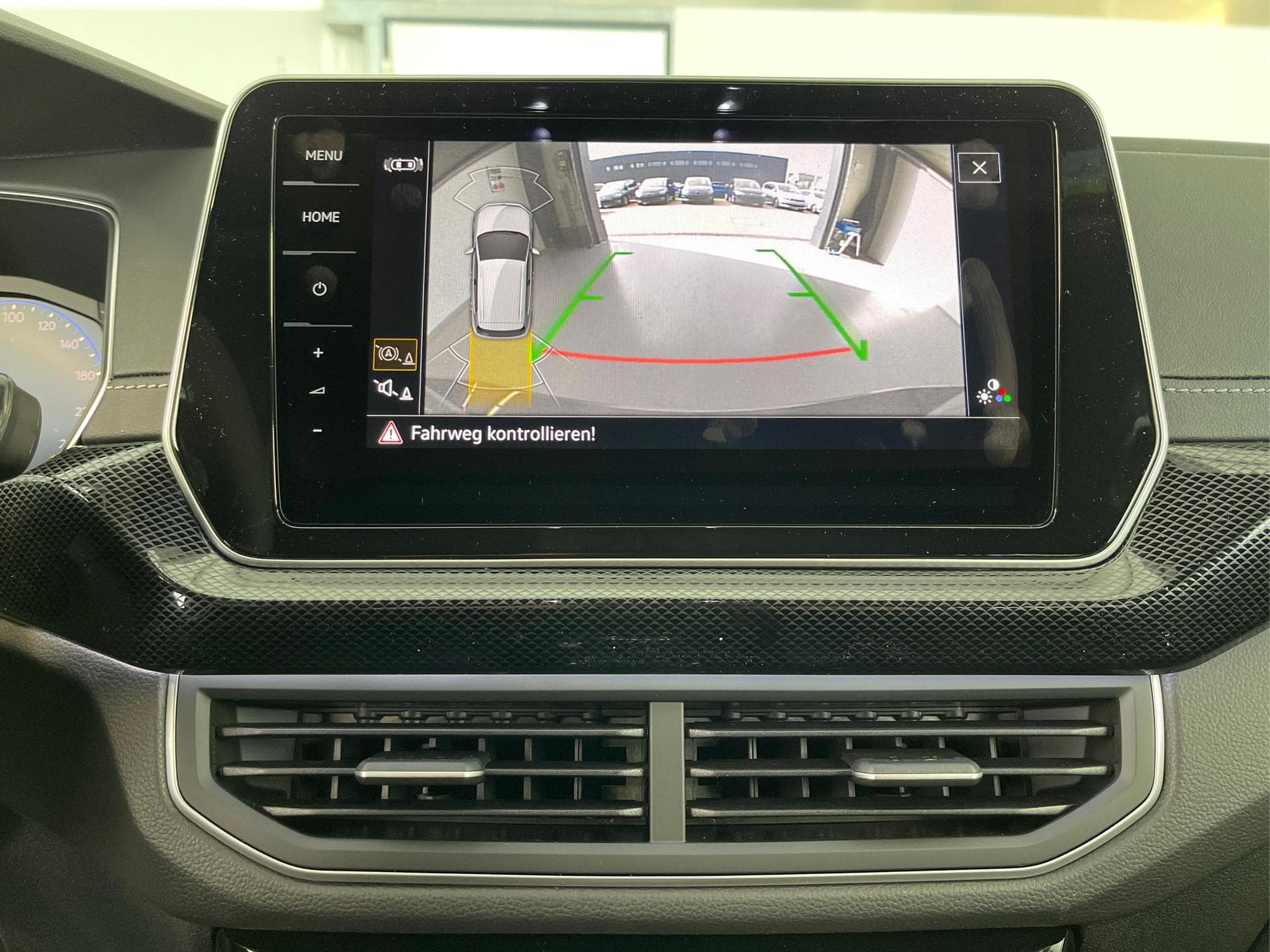 VW T-Cross R-Line (2026) - Foto 18
