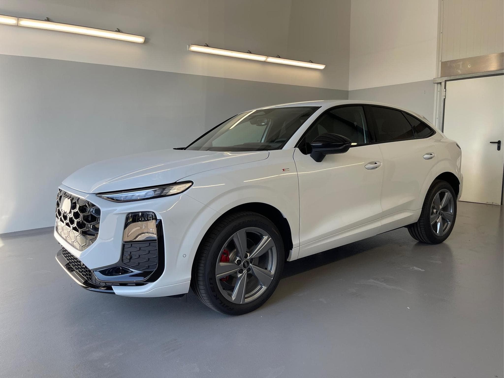 Audi Q3 Sportback NEU (2026) - Foto 1