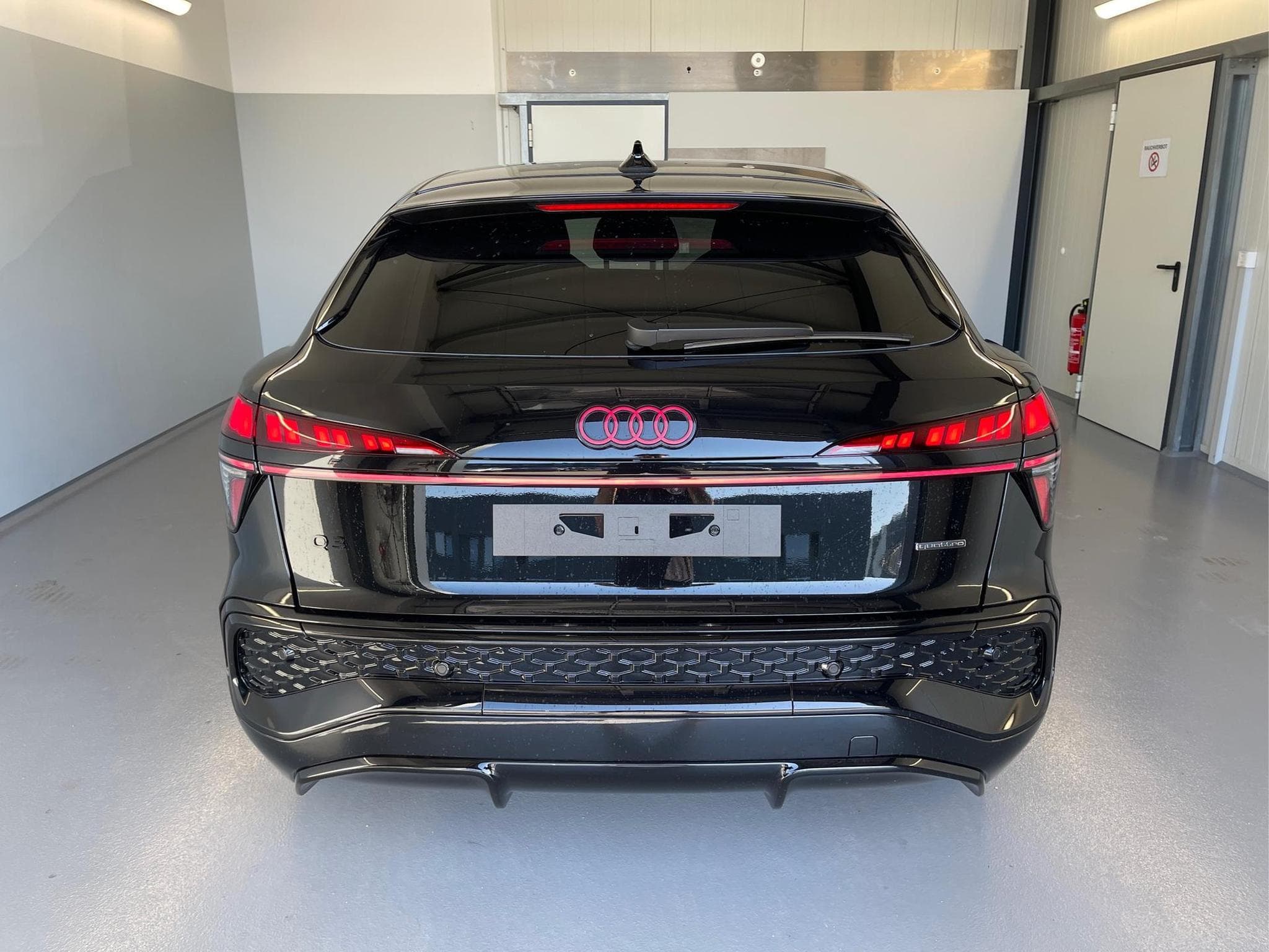 Audi Q3 Sportback NEU (2026) - Photo 5