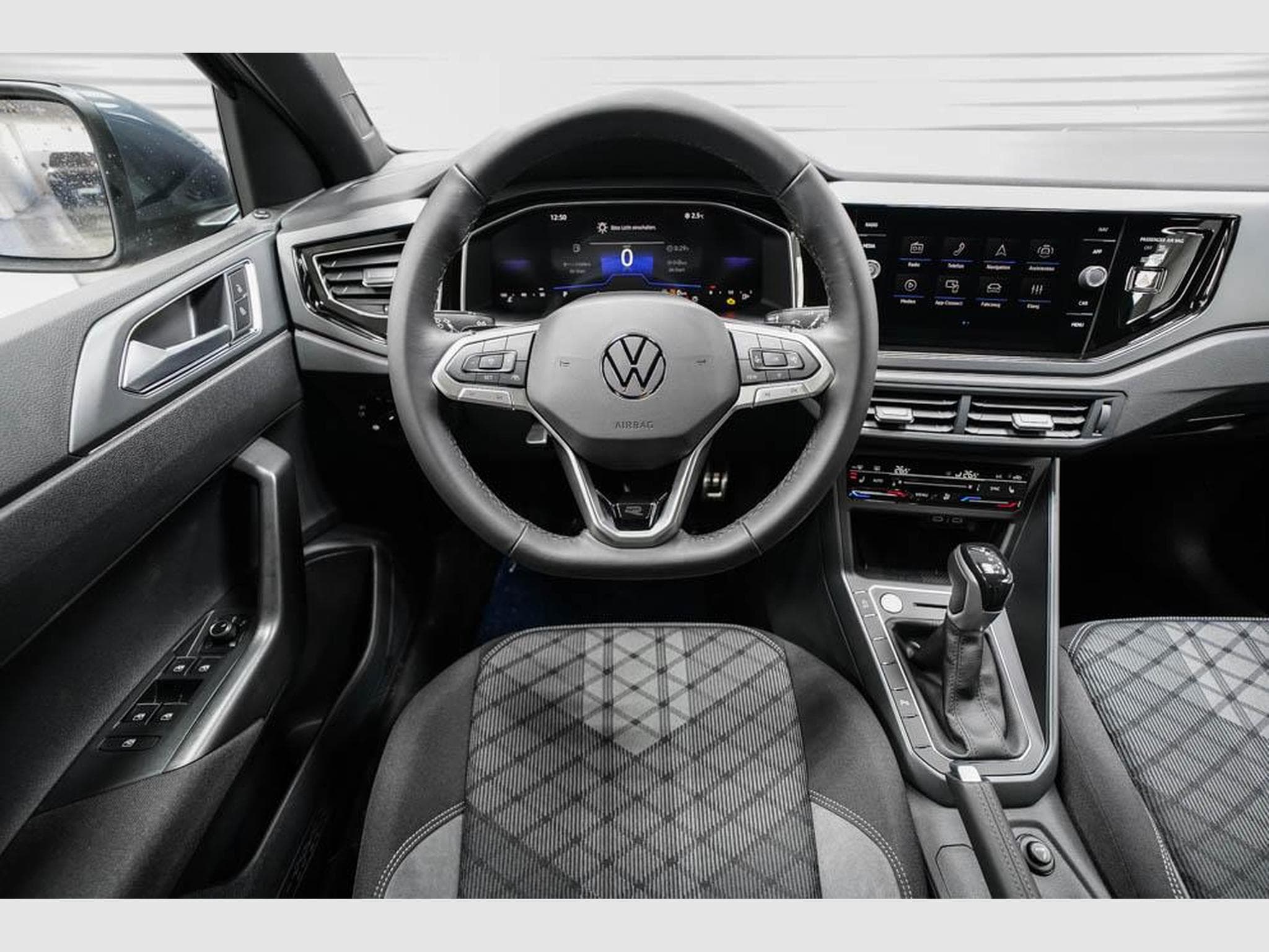 VW Taigo 1,0 TSI DSG (2026) - Foto 8