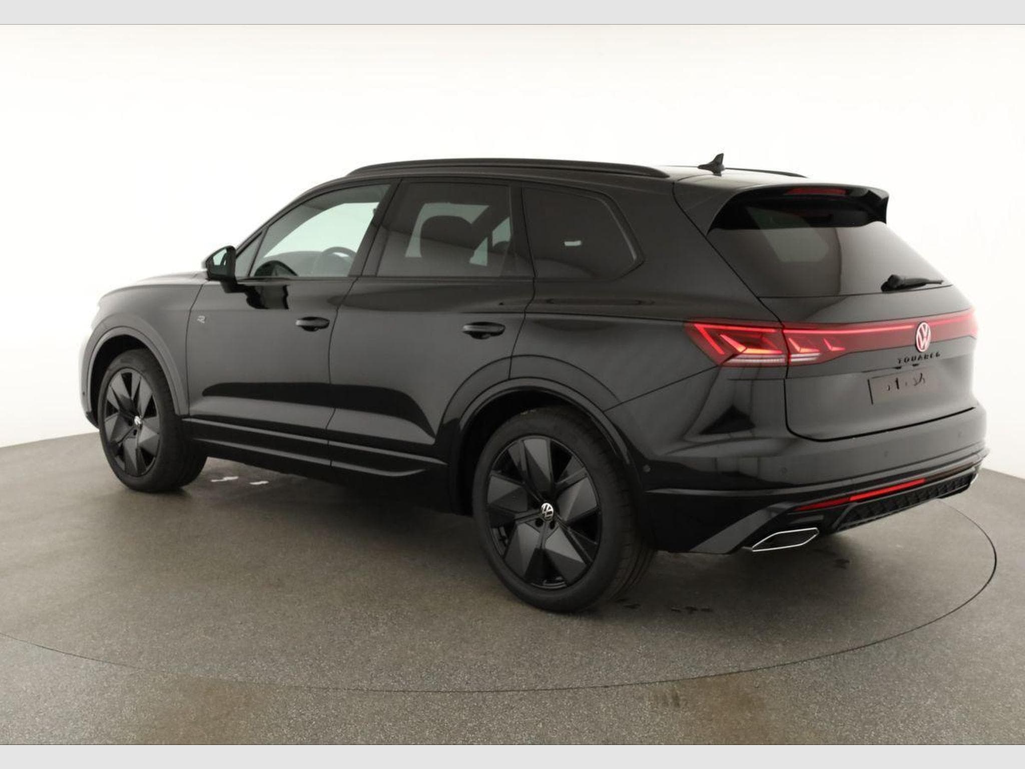 VW Touareg 3.0 TDI 210 kW 4Motion R-Line Final Edition (2026) - Photo 3