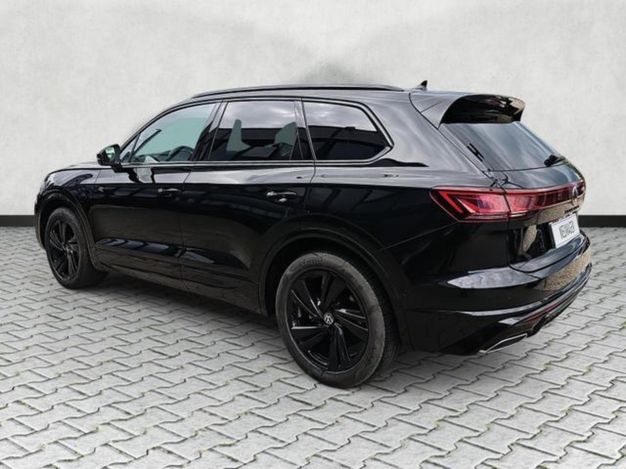 VW Touareg 3.0 TDI 210 kW 4Motion R-Line (2026) - Photo 5
