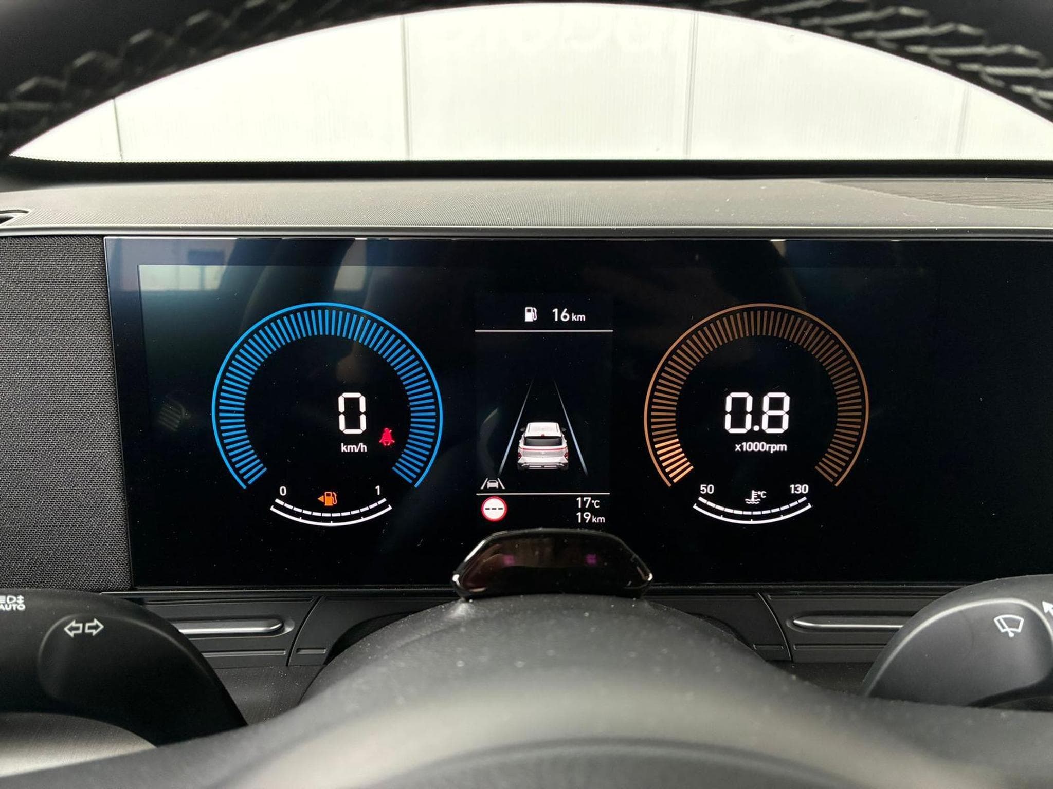 Hyundai Kona Comfort (2025) - Photo 12