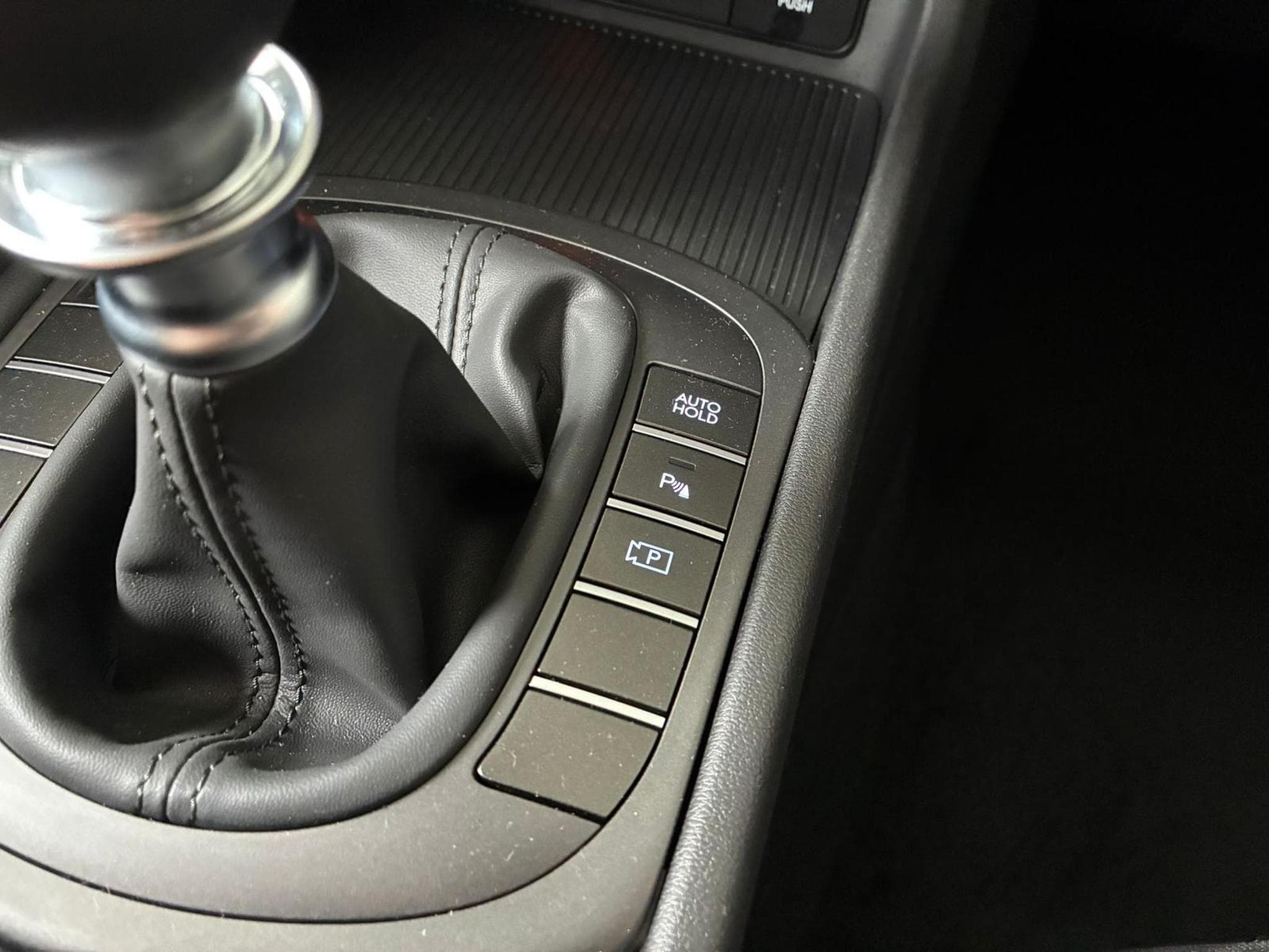 Hyundai Kona Comfort (2025) - Photo 19