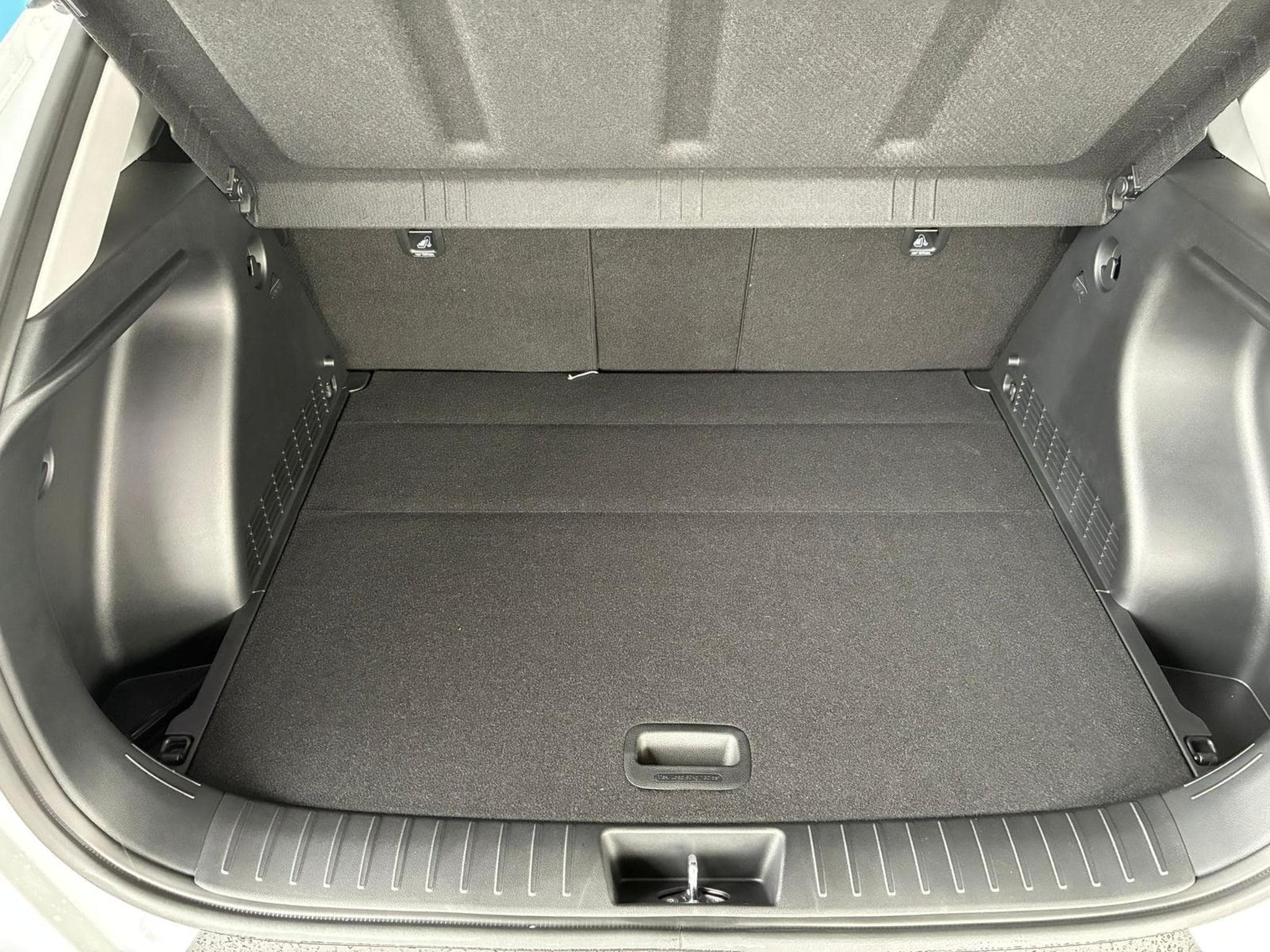 Hyundai Kona Comfort (2025) - Photo 8