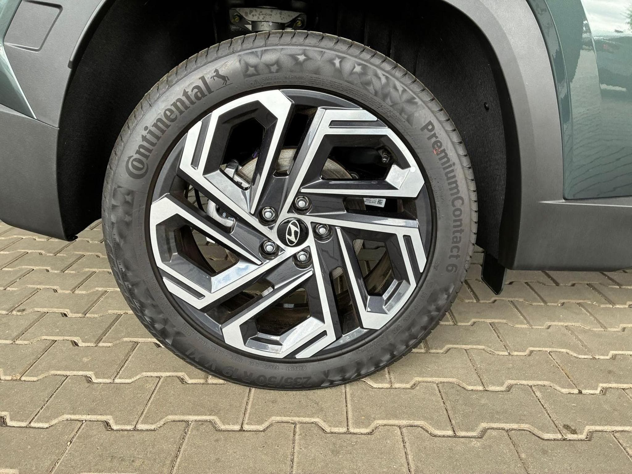 Hyundai Tucson Luxury (2026) - Photo 14