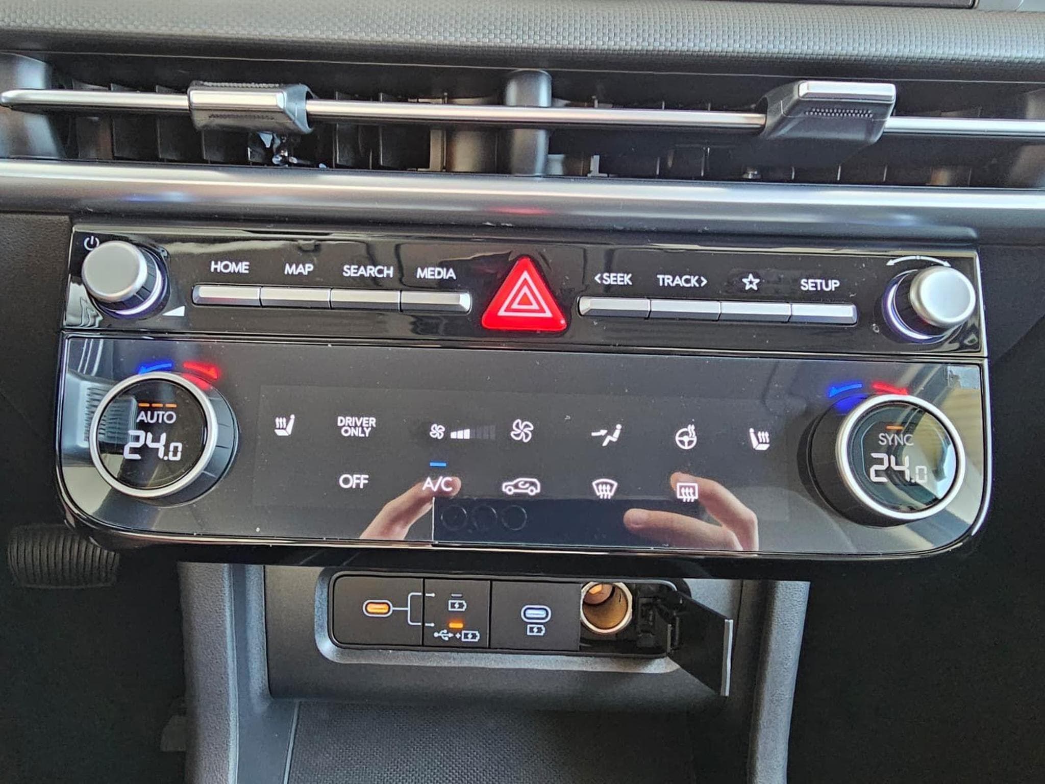 Hyundai Tucson E-Motion (2025) - Photo 14
