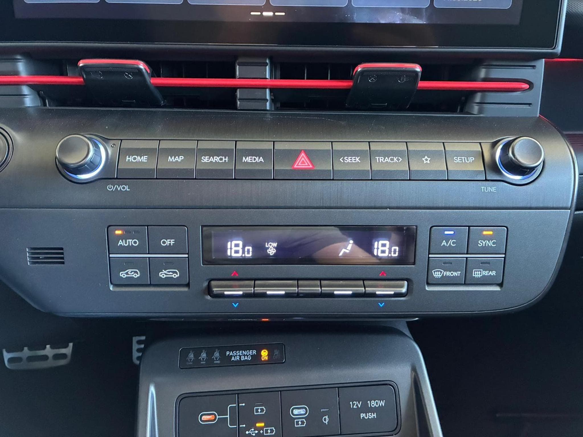 Hyundai Kona N-Line X (2025) - Photo 11