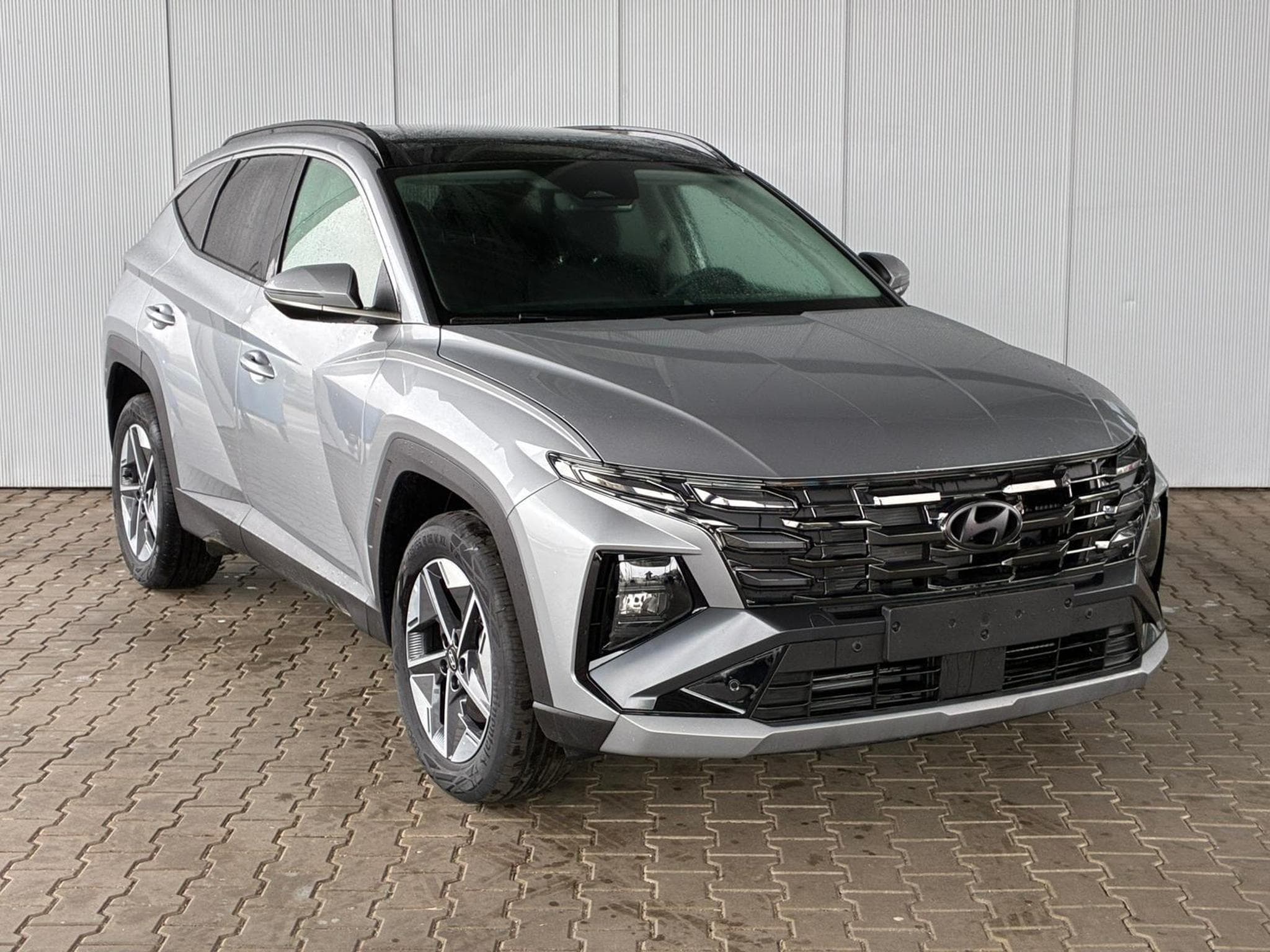 Hyundai Tucson E-Motion (2025) - Foto 4