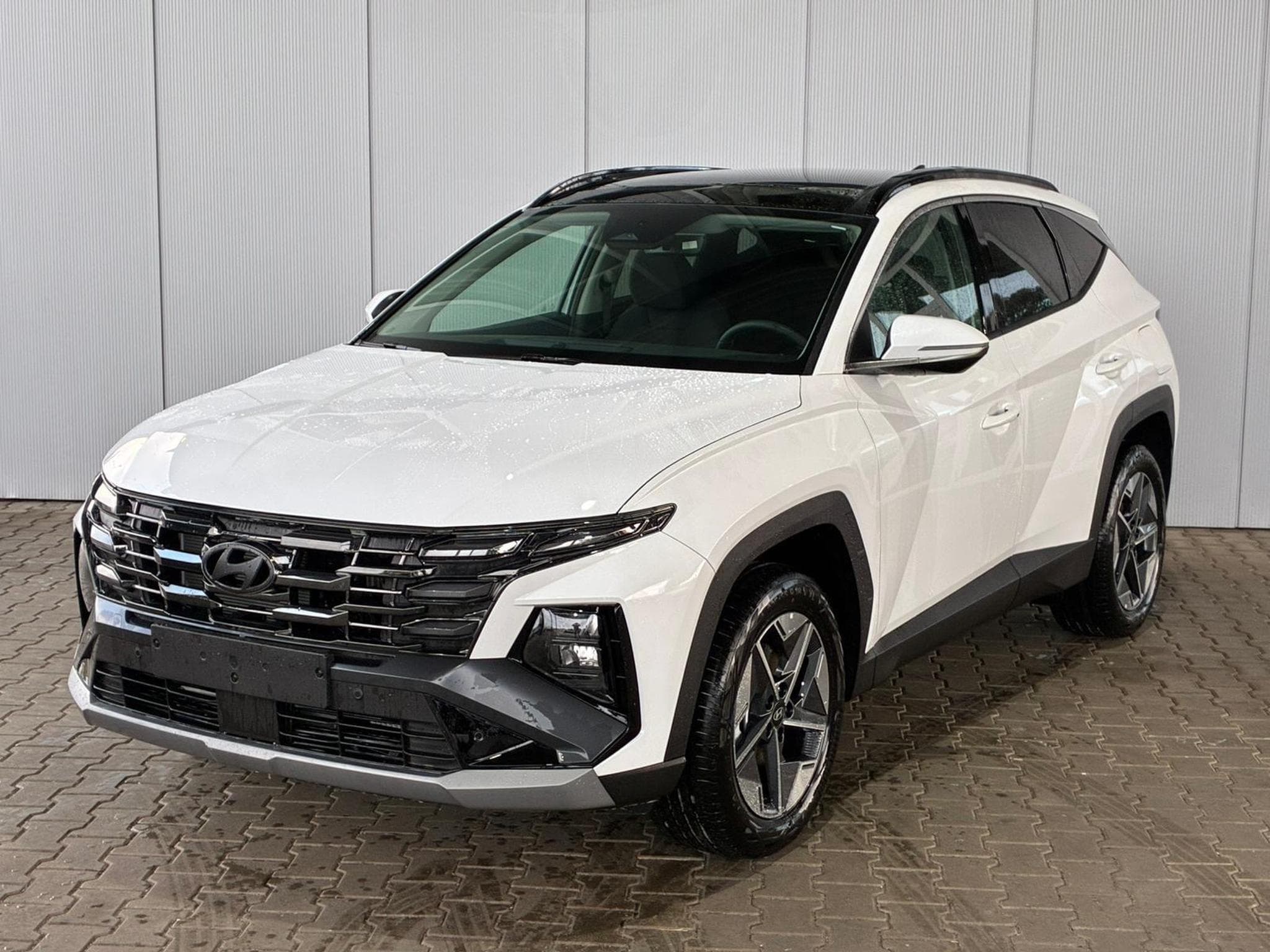 Hyundai Tucson E-Motion (2025) - Foto 1