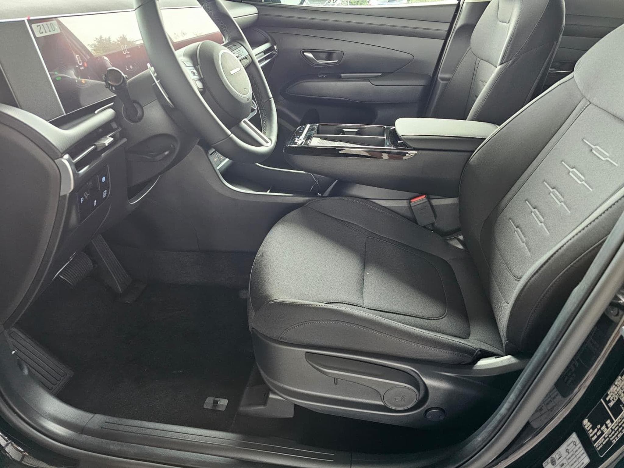 Hyundai Tucson E-Motion (2025) - Foto 7