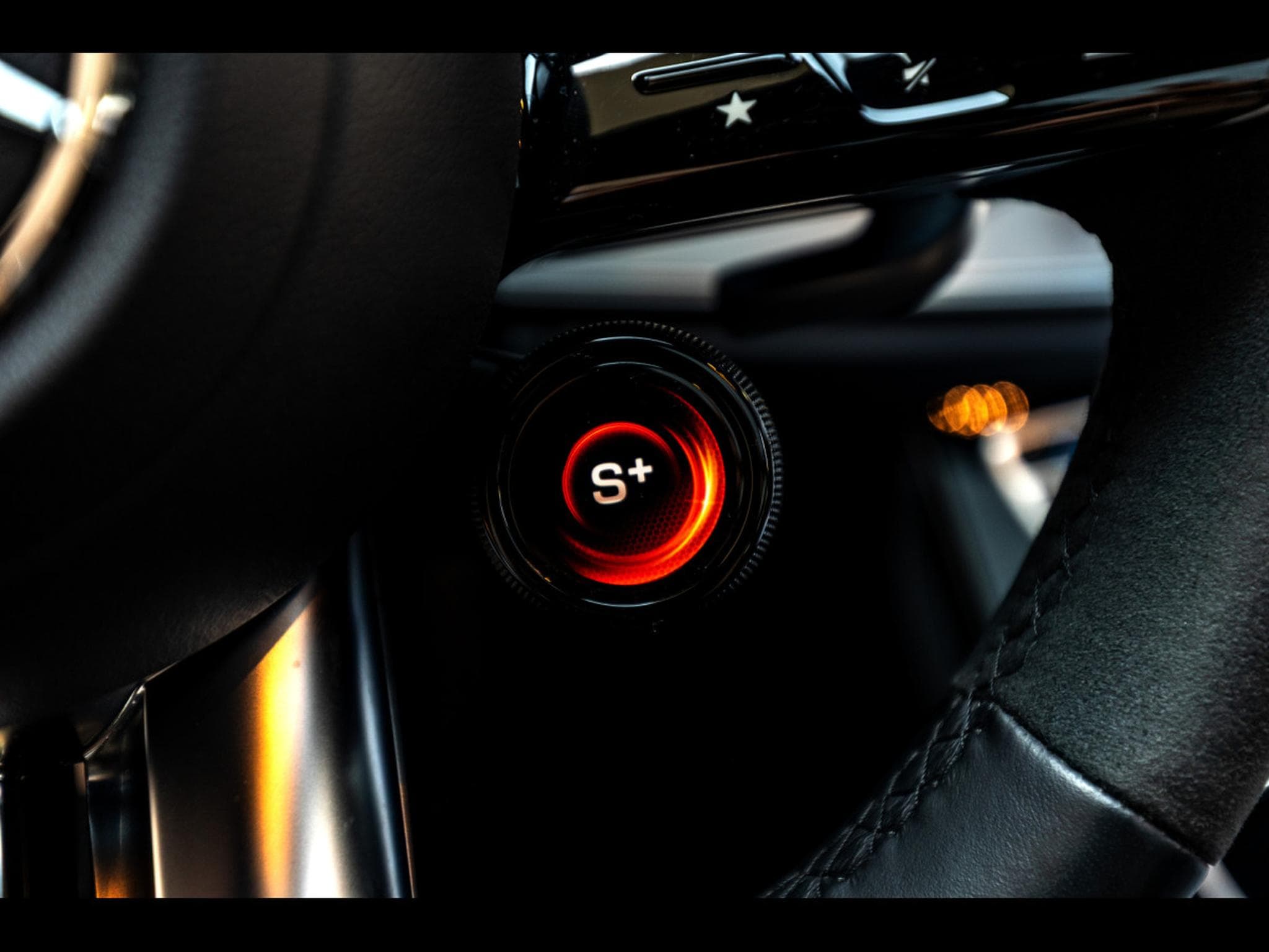 Mercedes E 63 AMG S T-MODELL (612 CH) - CARBON PACKAGE - OBSIDIAN BLACK METALL (2023) - Photo 22