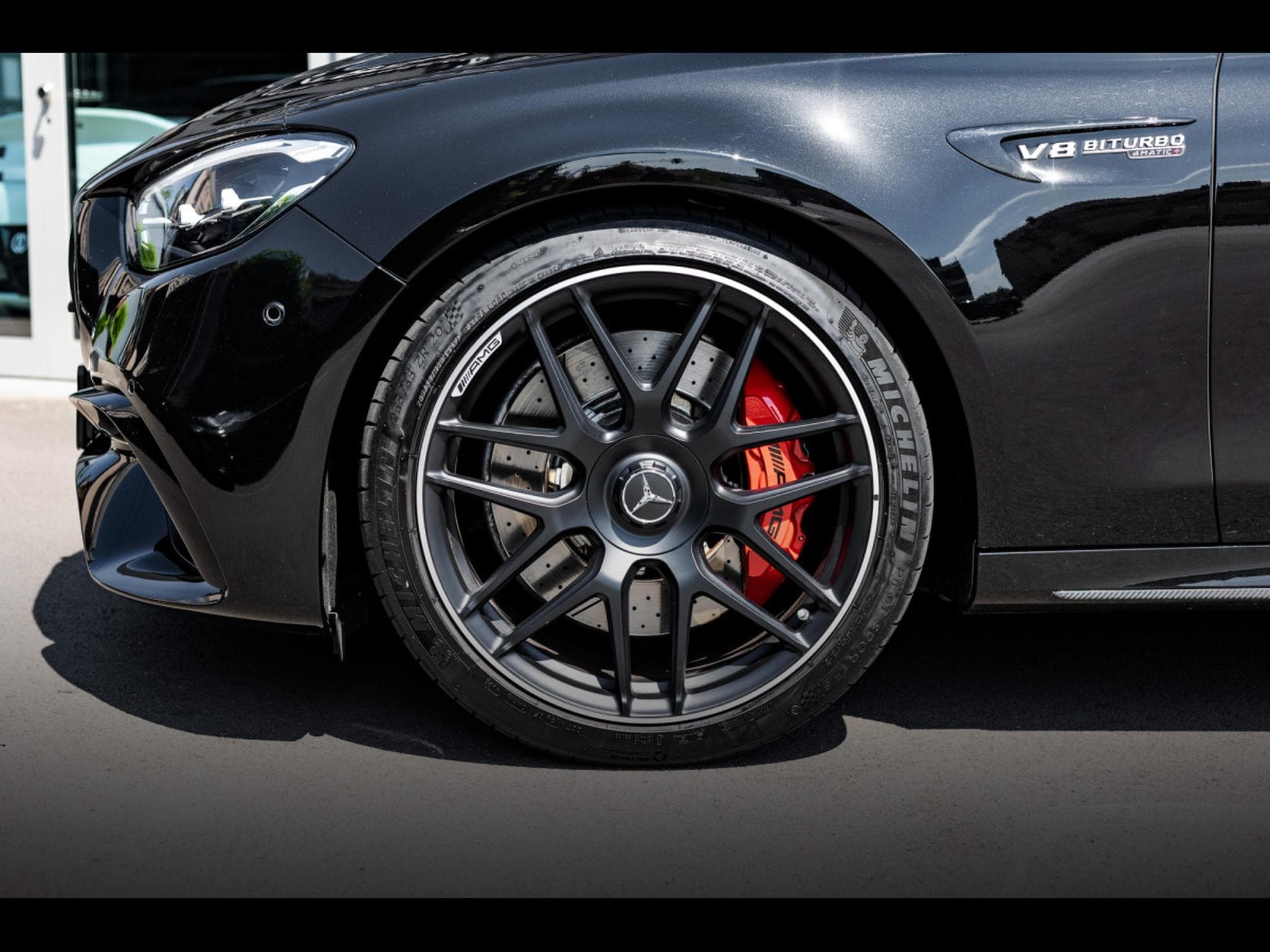 Mercedes E 63 AMG S T-MODELL (612 CH) - CARBON PACKAGE - OBSIDIAN BLACK METALL (2023) - Photo 9