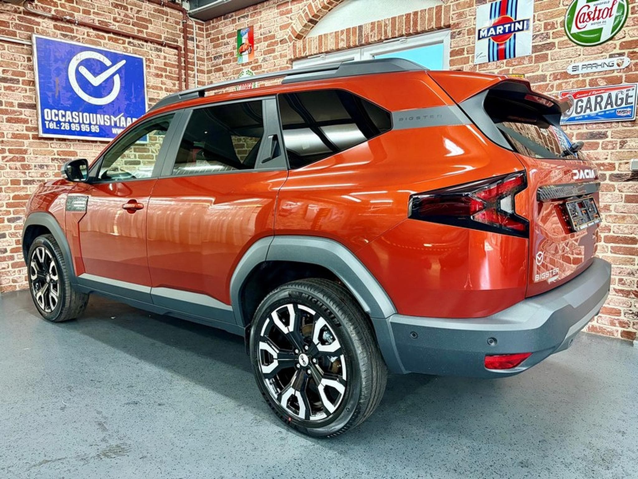 Dacia Bigster Bigster 1.8 Hyb-Ess 155cv Auto JOURNEY (Neuf) (2025) - Photo 2