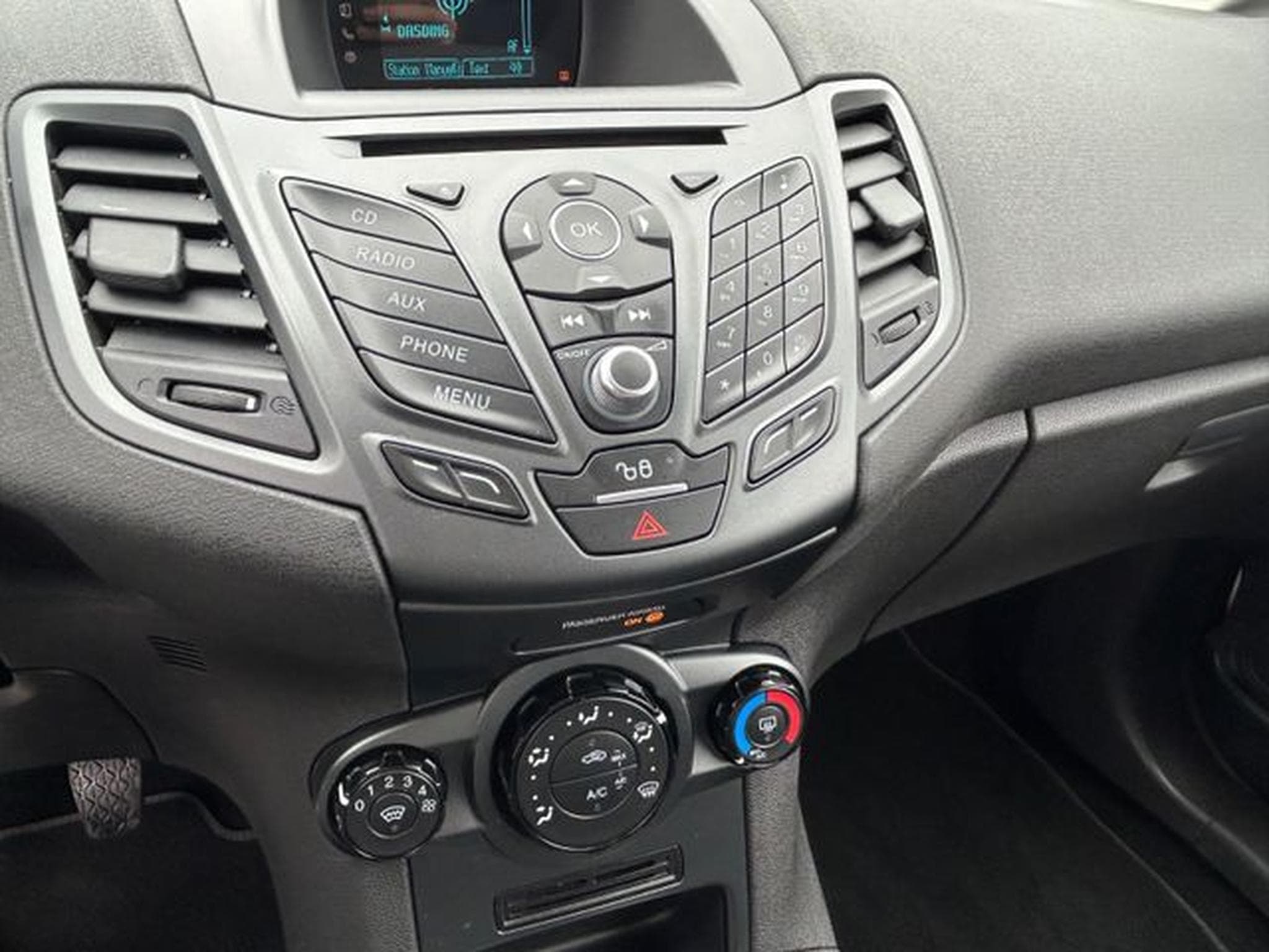 Ford Fiesta Fiesta Trend 1.3 *Bluetooth*Euro6*2.Hand* (2015) - Photo 12