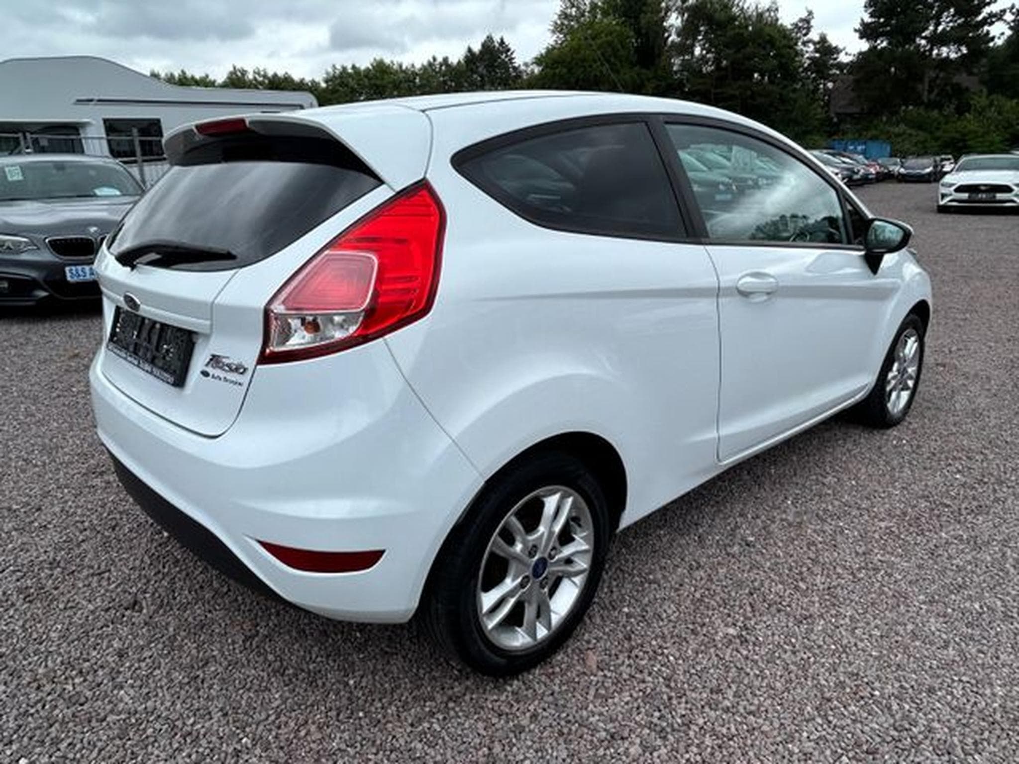 Ford Fiesta Fiesta Trend 1.3 *Bluetooth*Euro6*2.Hand* (2015) - Photo 4