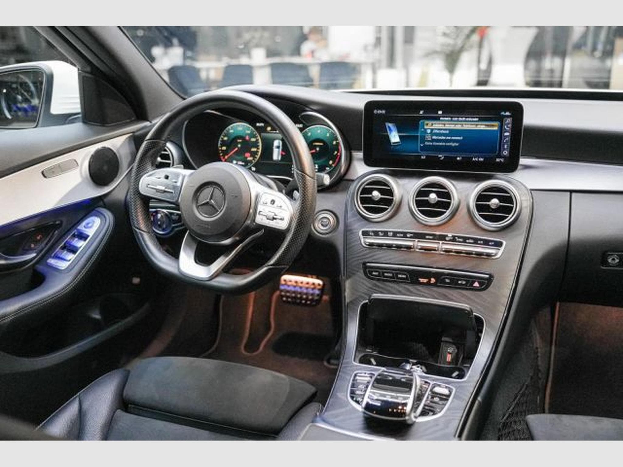 Mercedes C 180 C 180 T 9G-Tronic AMG Line NAVI Multibeam RFK (2020) - Photo 13