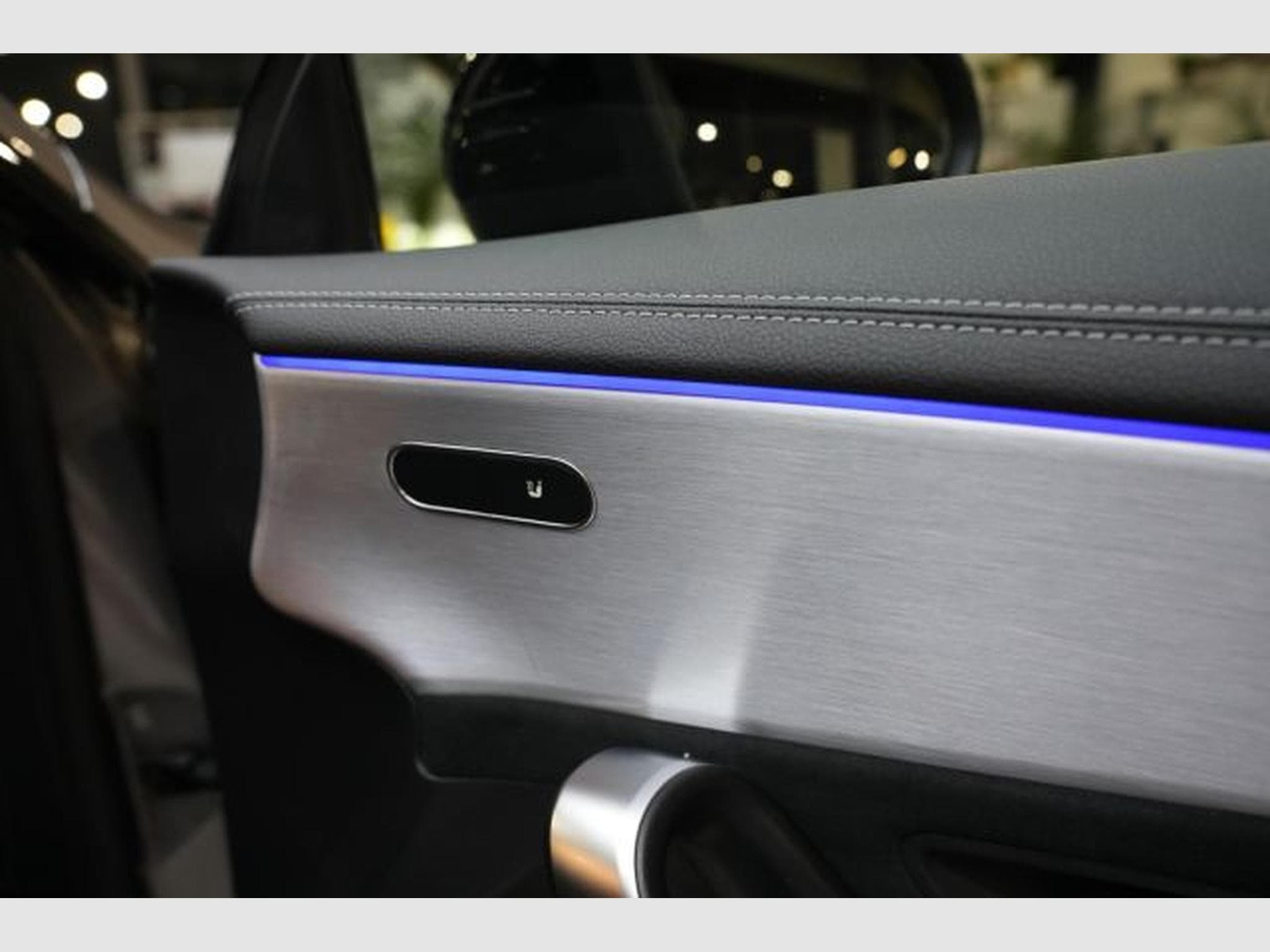 Mercedes CLA 180 CLA 180 Shooting Brake AMG Line 7G-DCT NAVI LED (2021) - Photo 13