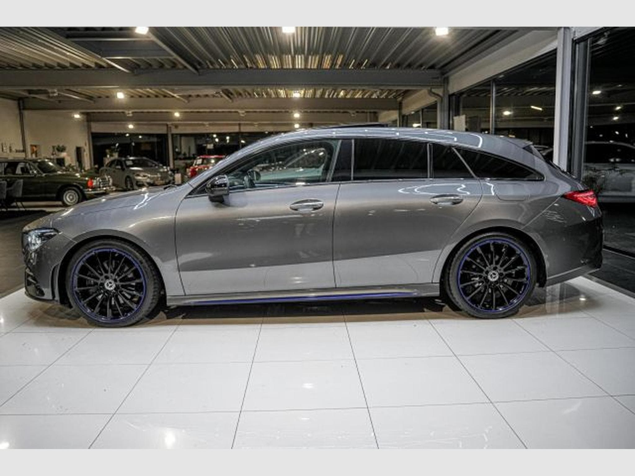 Mercedes CLA 220 CLA 220 Shooting Brake 7G AMG Line Burmest. PANO (2019) - Photo 11