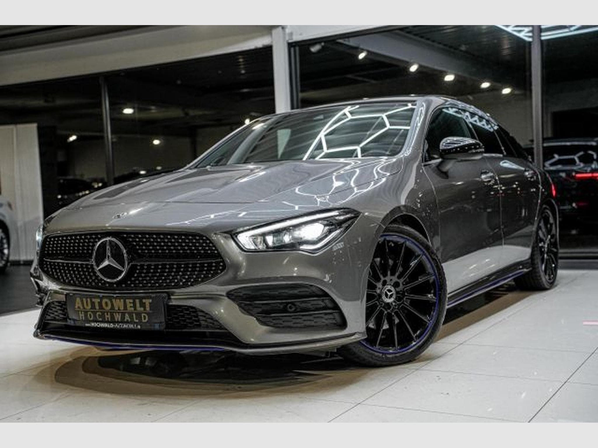 Mercedes CLA 220 CLA 220 Shooting Brake 7G AMG Line Burmest. PANO (2019) - Photo 2