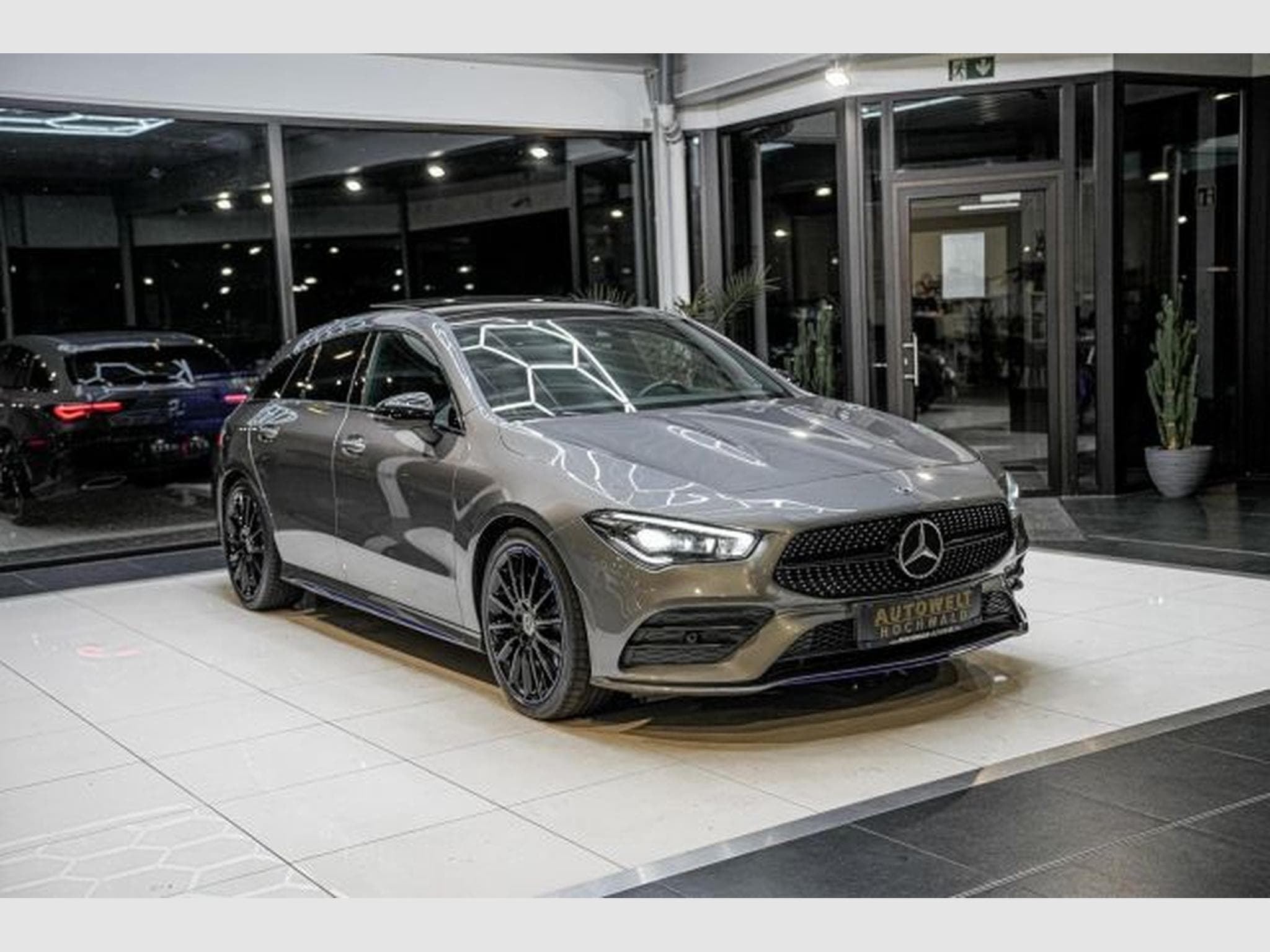 Mercedes CLA 220 CLA 220 Shooting Brake 7G AMG Line Burmest. PANO (2019) - Photo 5