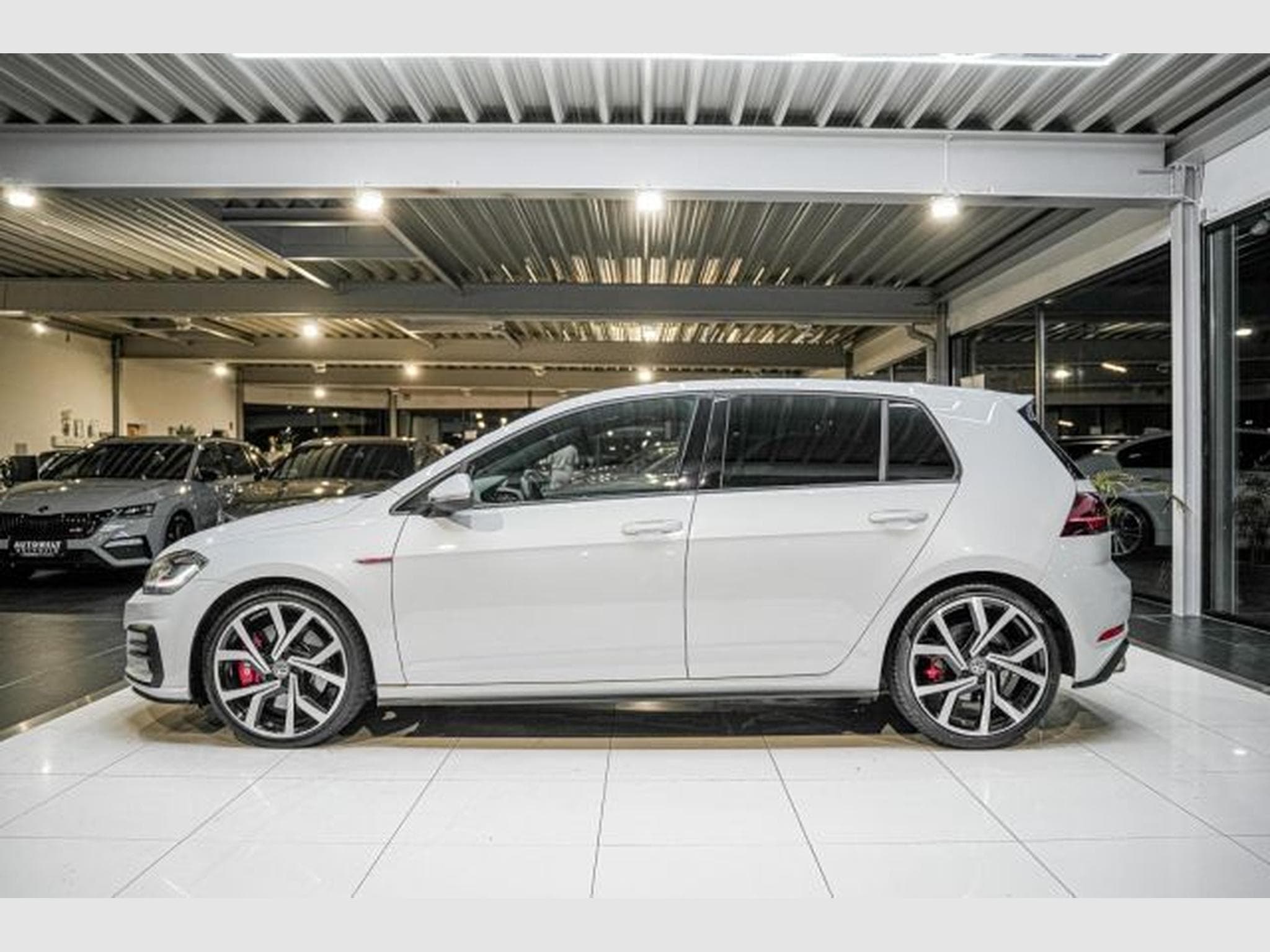 VW Golf Golf 7 2.0 GTI DSG Performance NAVI ACC LED SHZ (2018) - Photo 11
