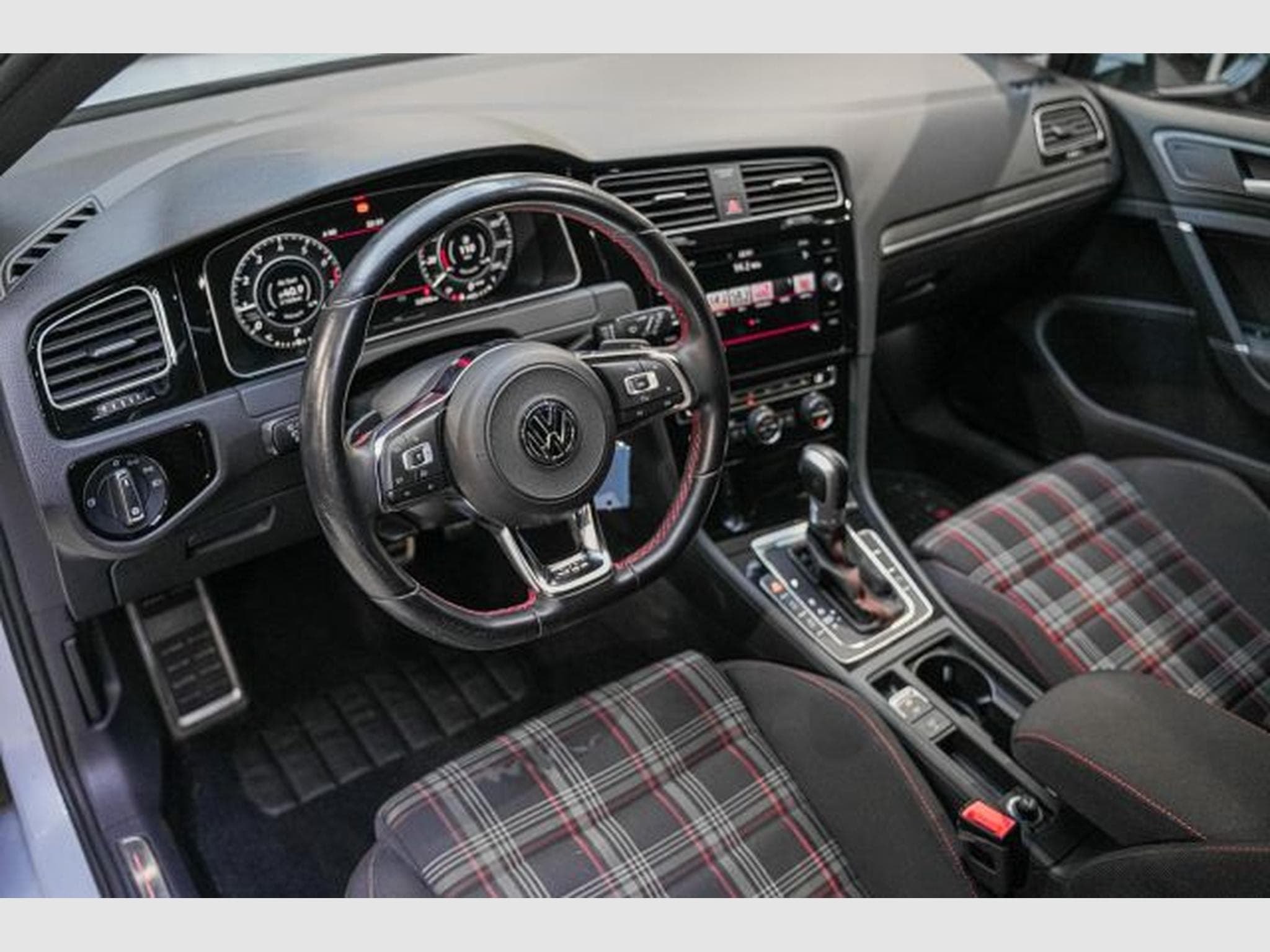 VW Golf Golf 7 2.0 GTI DSG Performance NAVI ACC LED SHZ (2018) - Photo 12