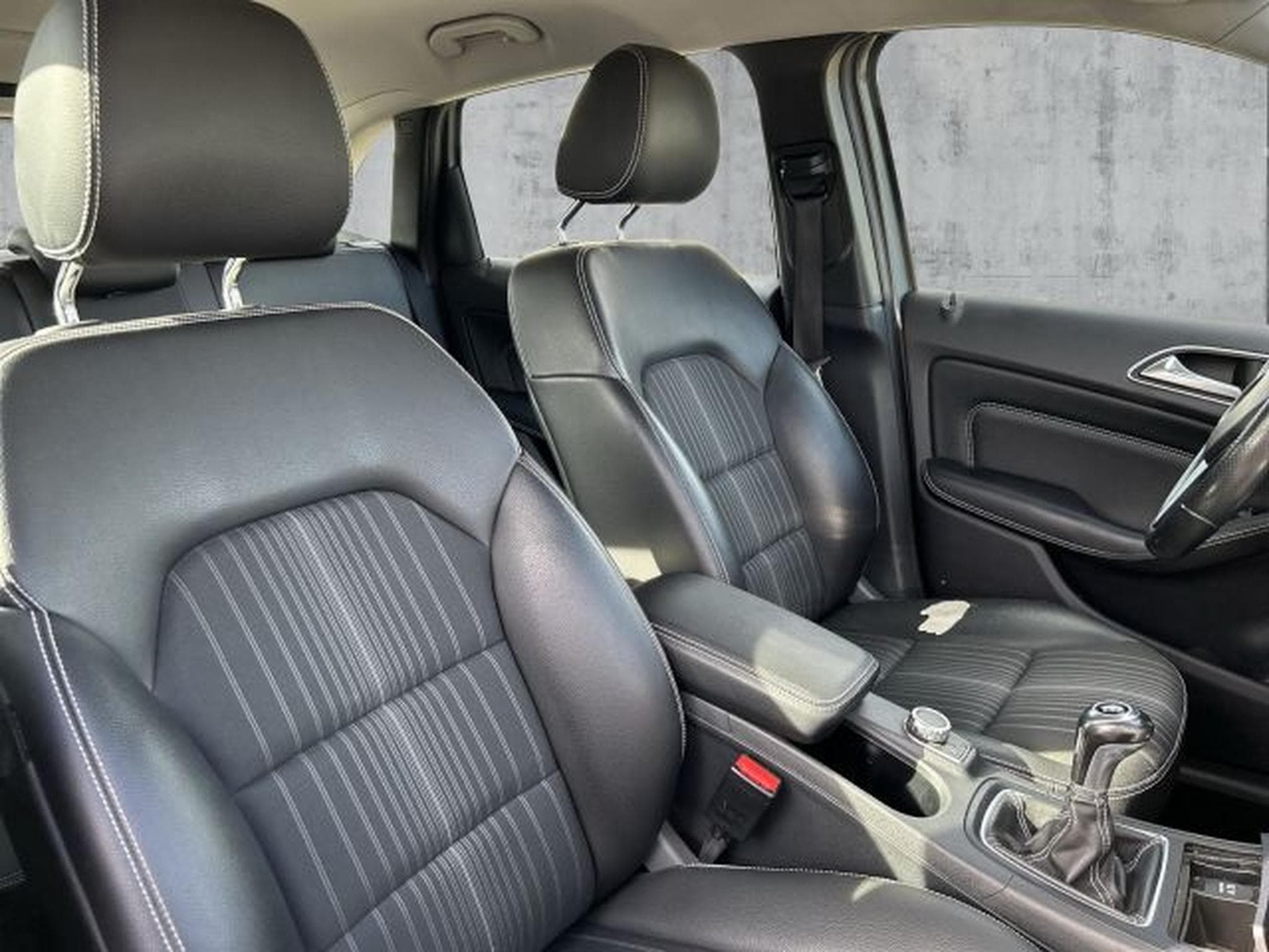 Mercedes B 200 B 200 BlueEfficiency NAVI LED Sportpaket SHZG (2014) - Photo 13